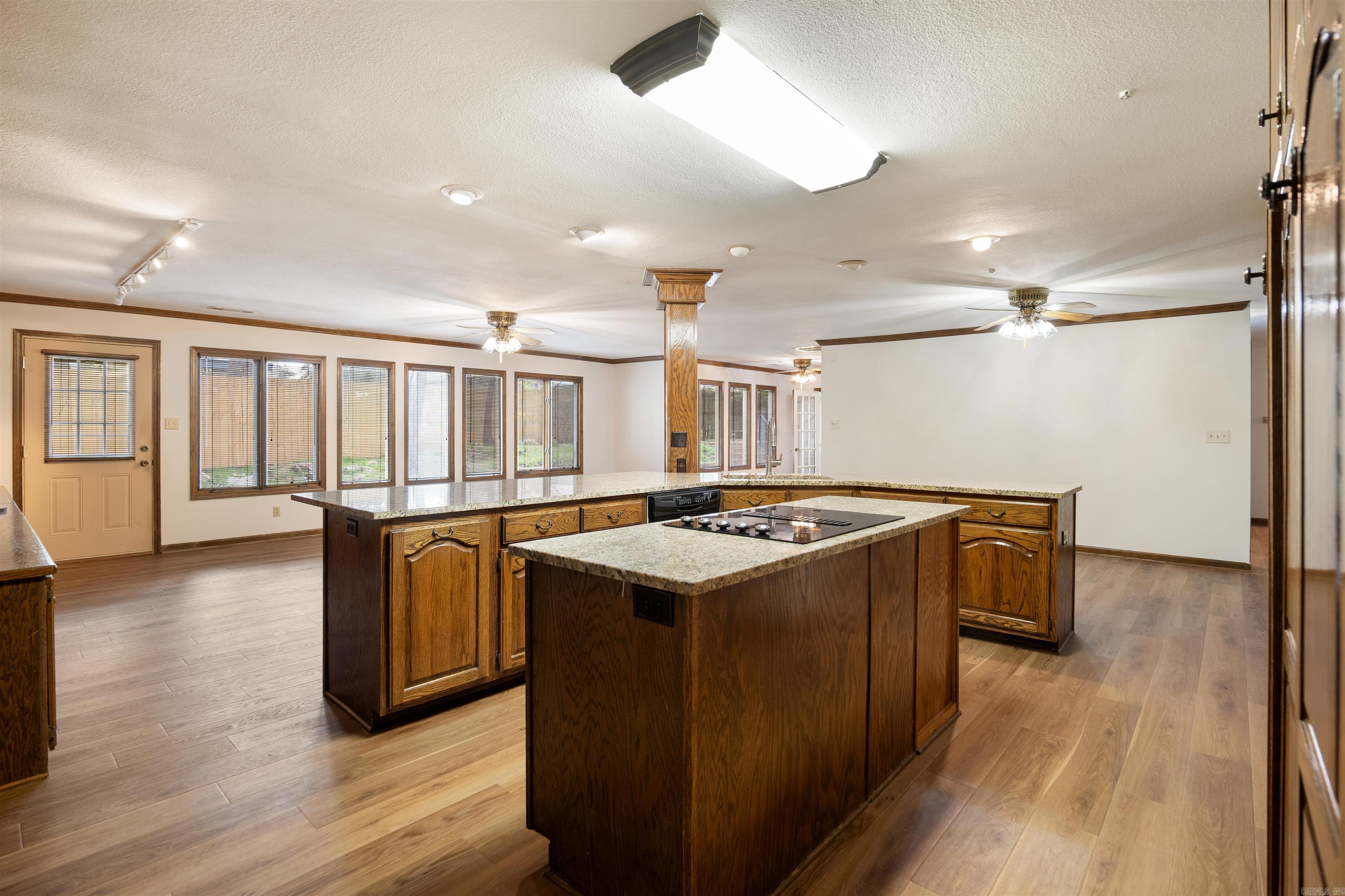 1407 Redbud  Jonesboro, AR