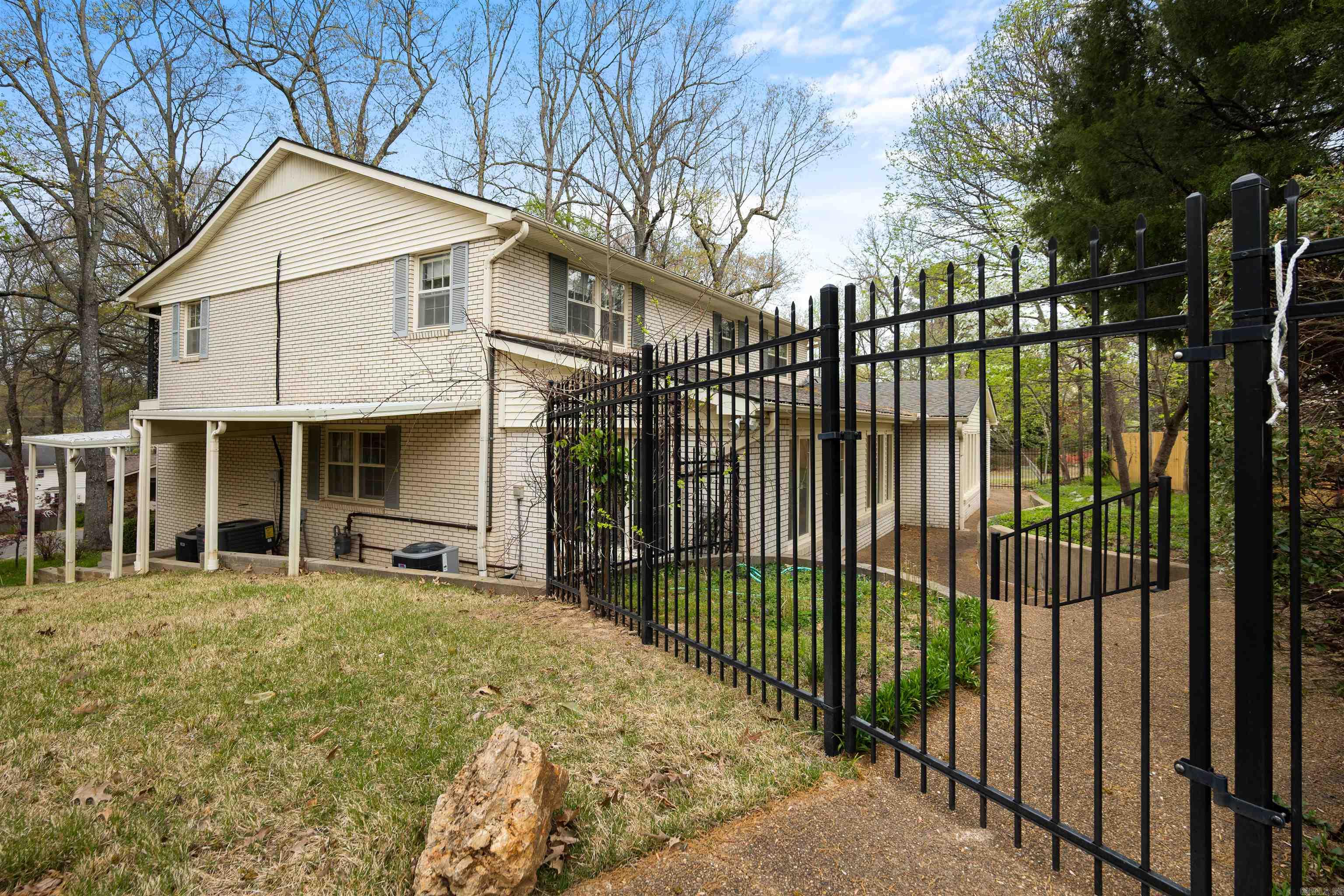 1407 Redbud  Jonesboro, AR