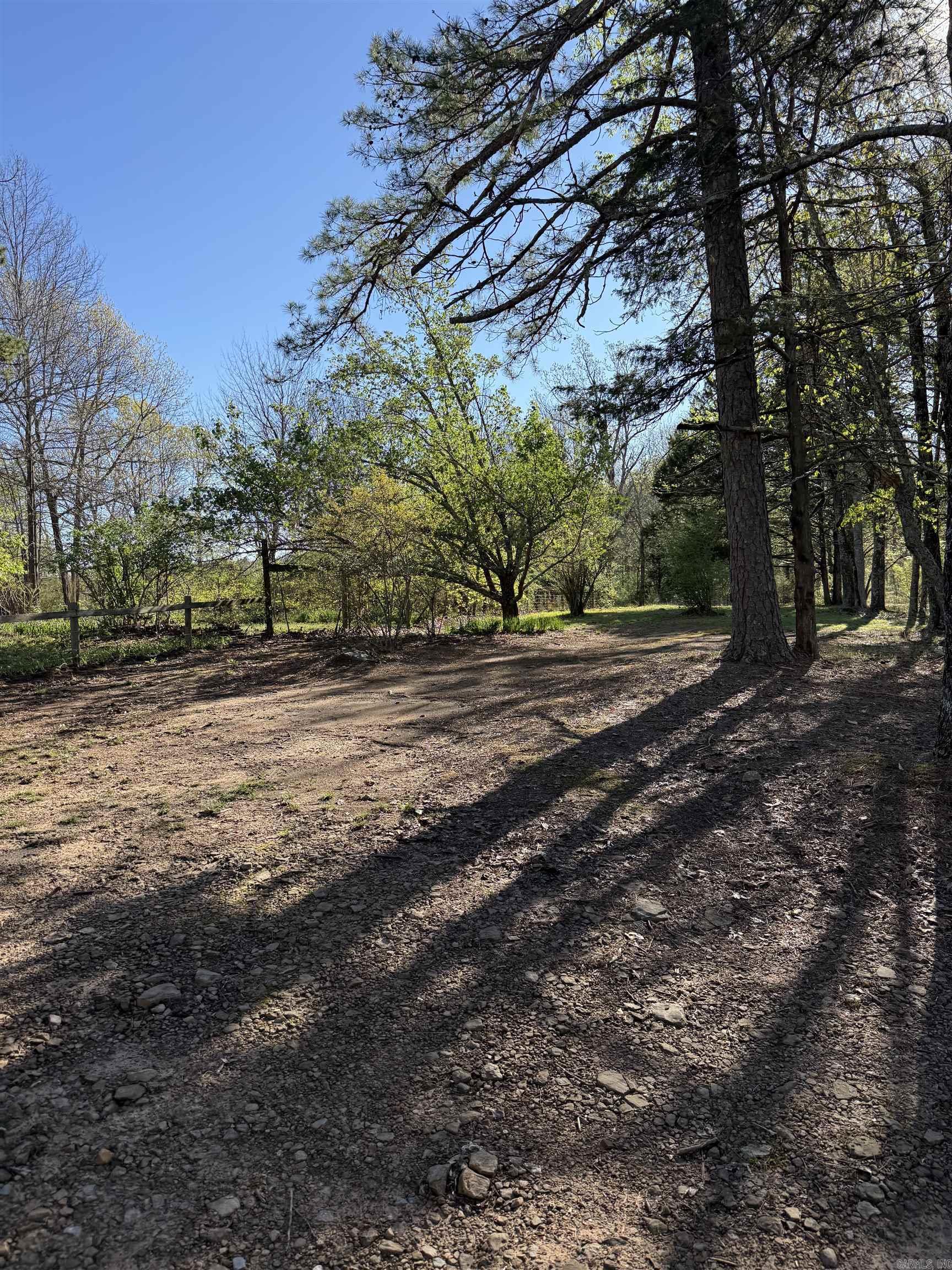 490 Otis Rd  Clinton, AR