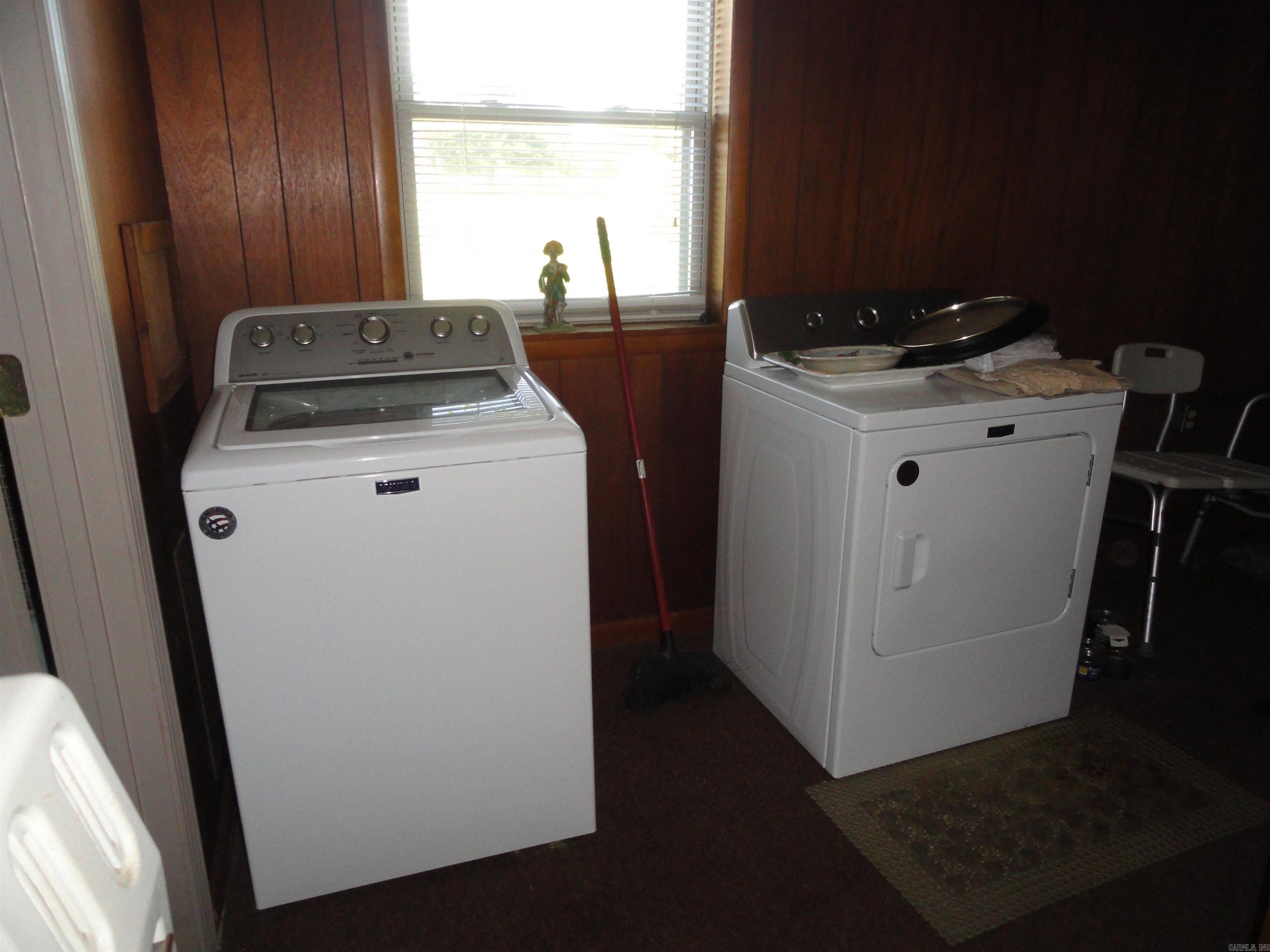 1719 S Hwy 27  Marshall, AR