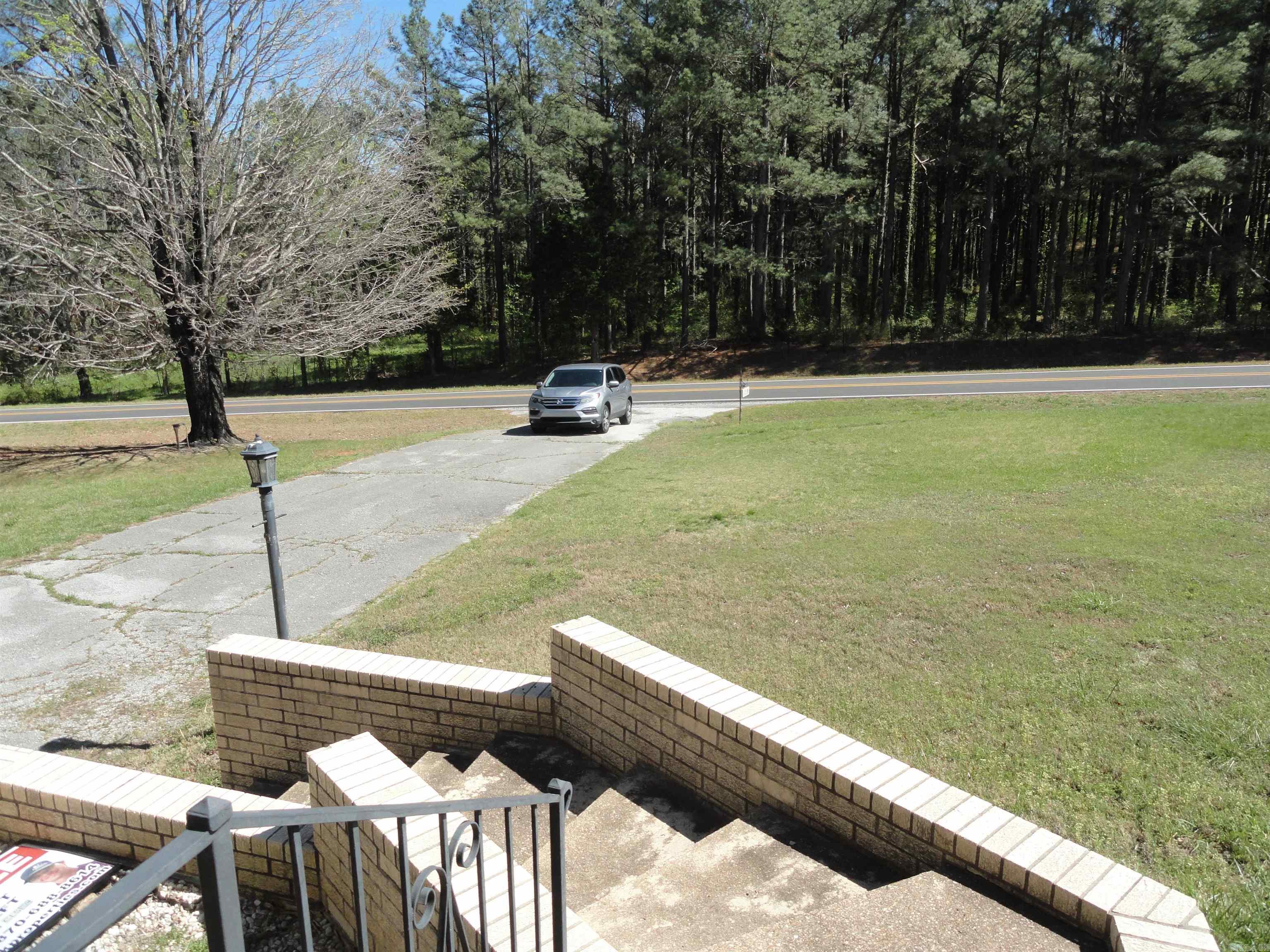 1719 S Hwy 27  Marshall, AR