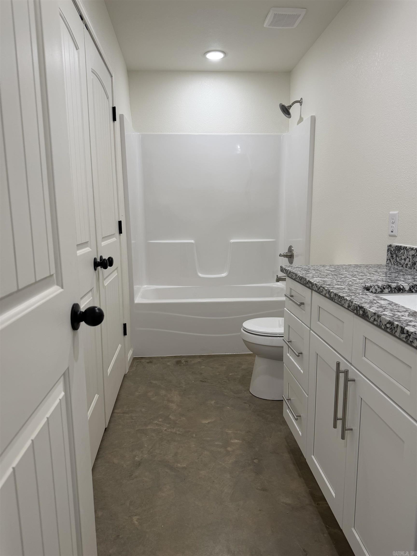 207 W Warner  Marmaduke, AR