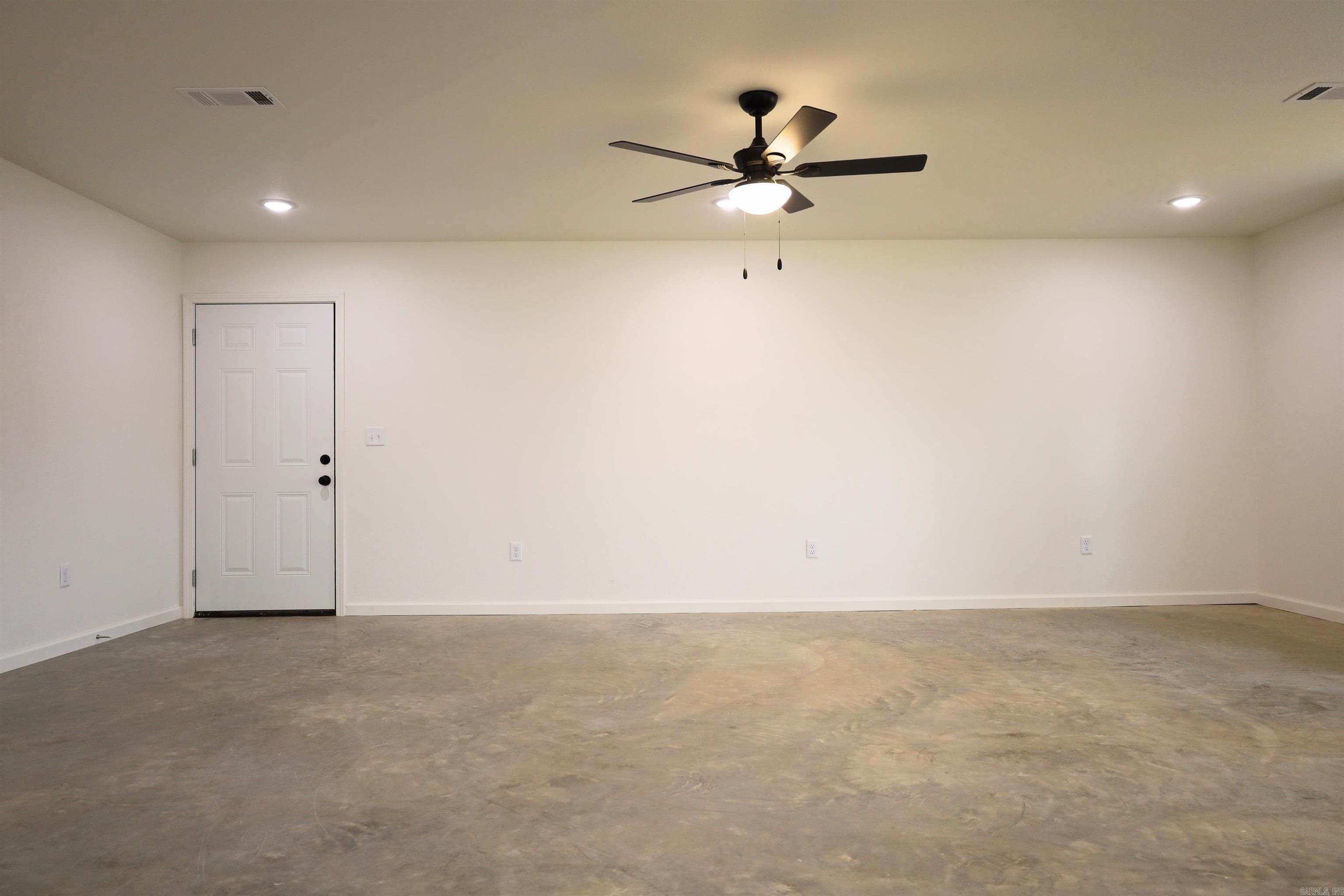 207 W Warner  Marmaduke, AR