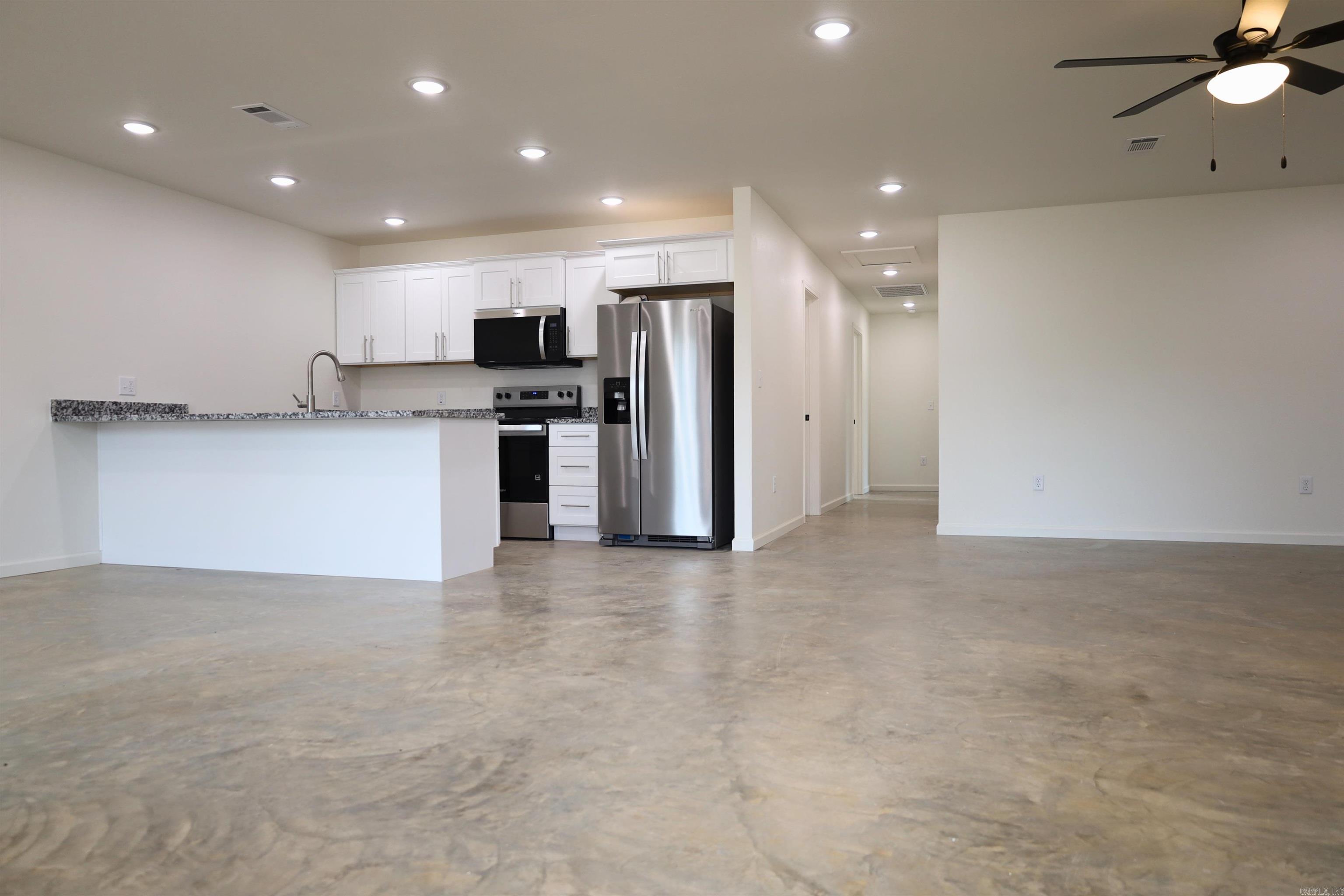 207 W Warner  Marmaduke, AR