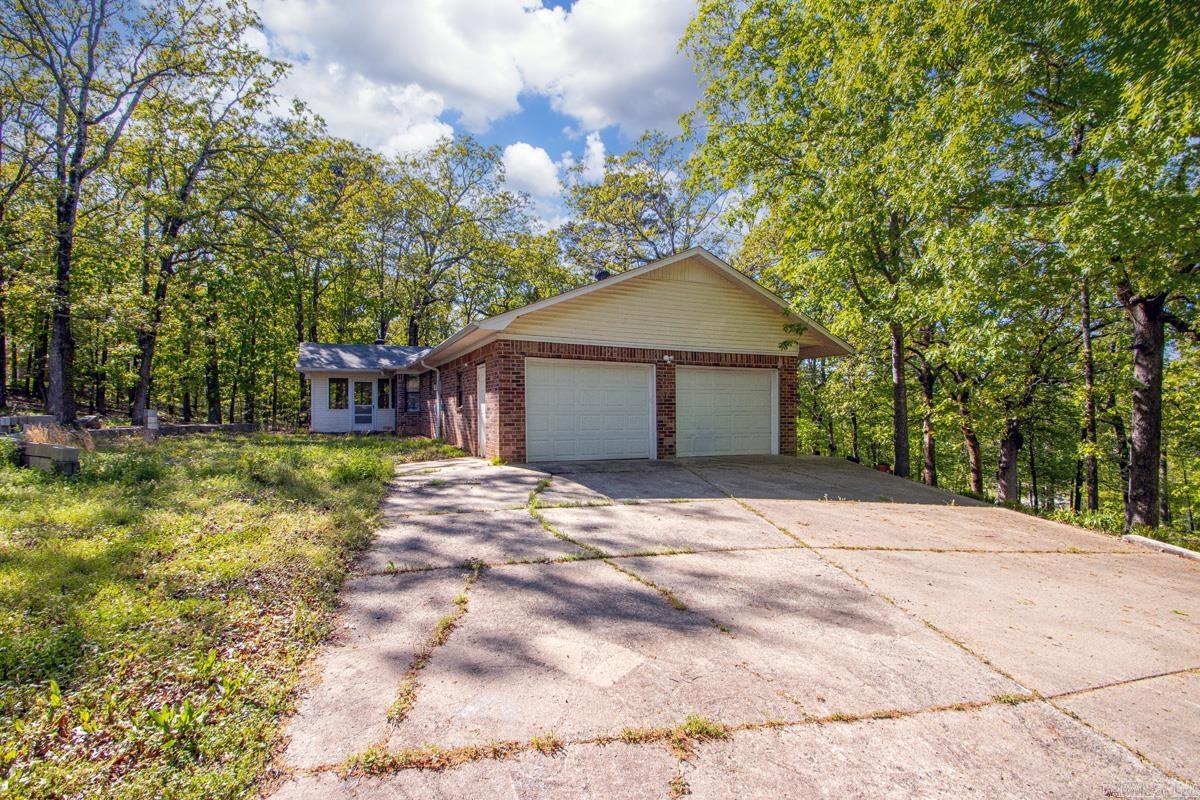16 Pinecrest  Conway, AR