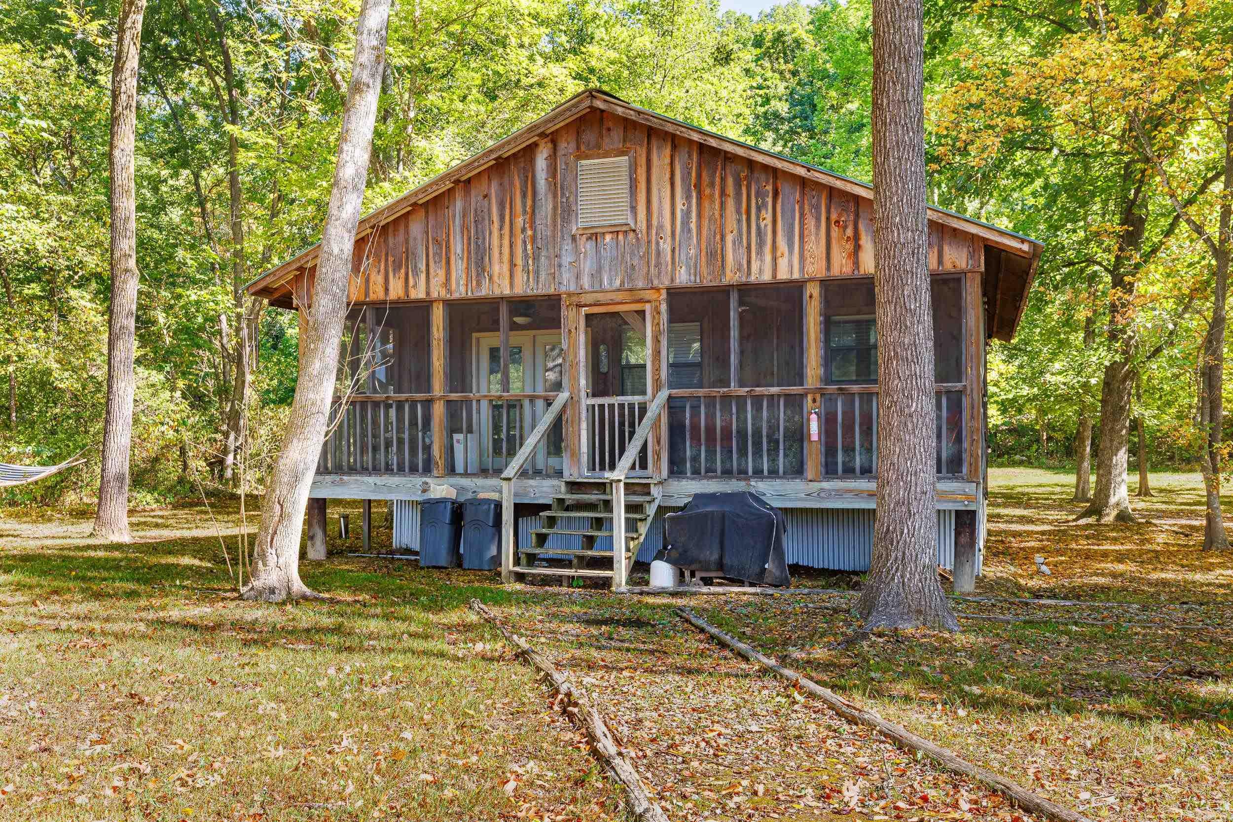 1194 Sadieville  Calico Rock, AR