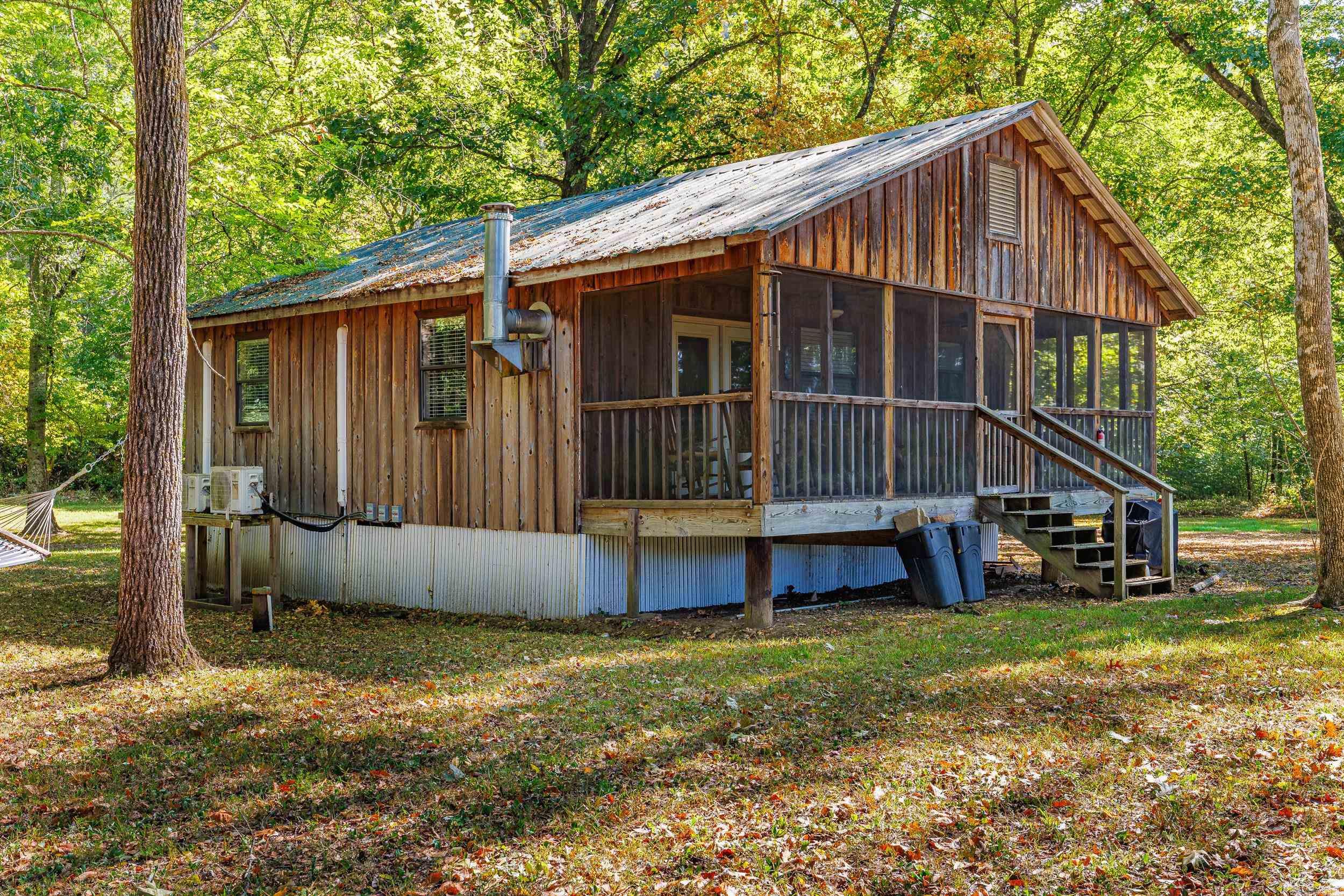 1194 Sadieville  Calico Rock, AR