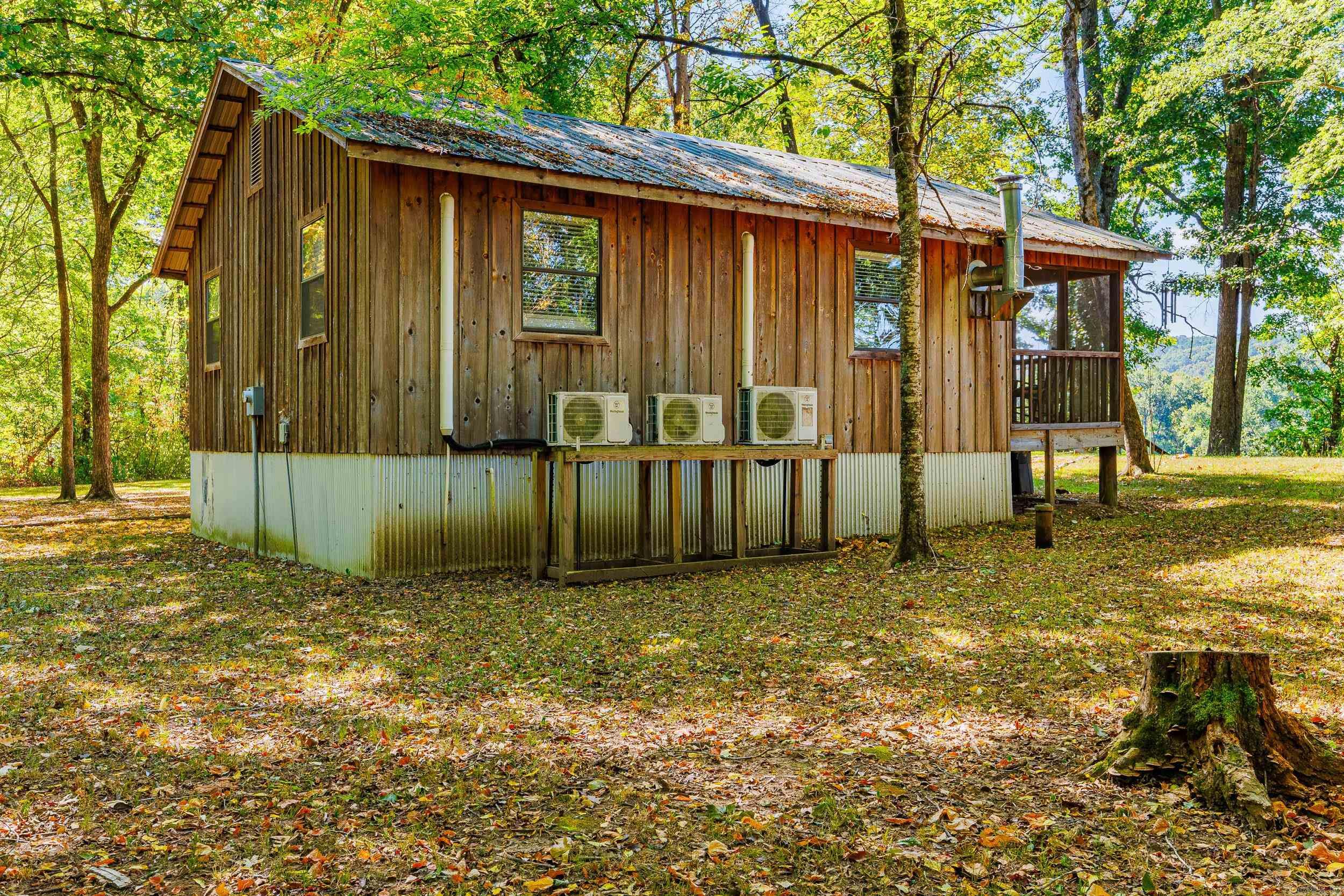 1194 Sadieville  Calico Rock, AR