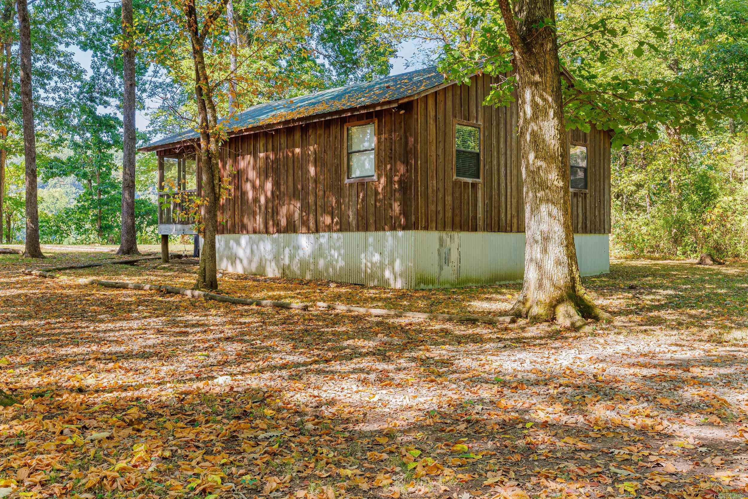 1194 Sadieville  Calico Rock, AR