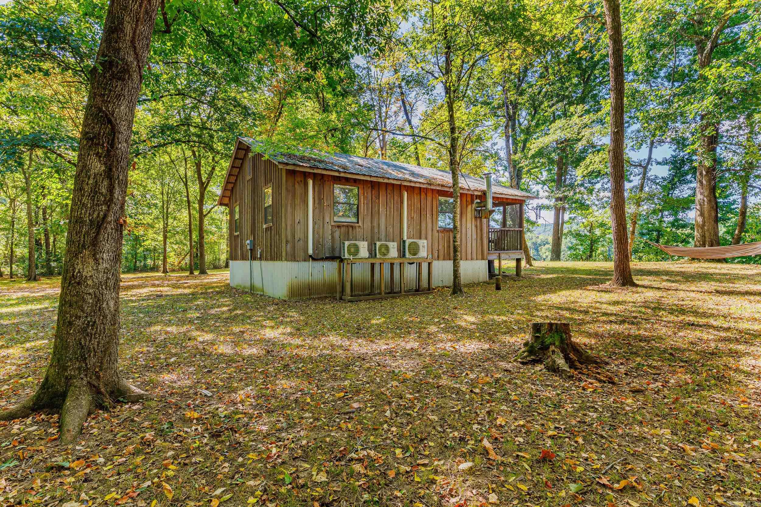 1194 Sadieville  Calico Rock, AR