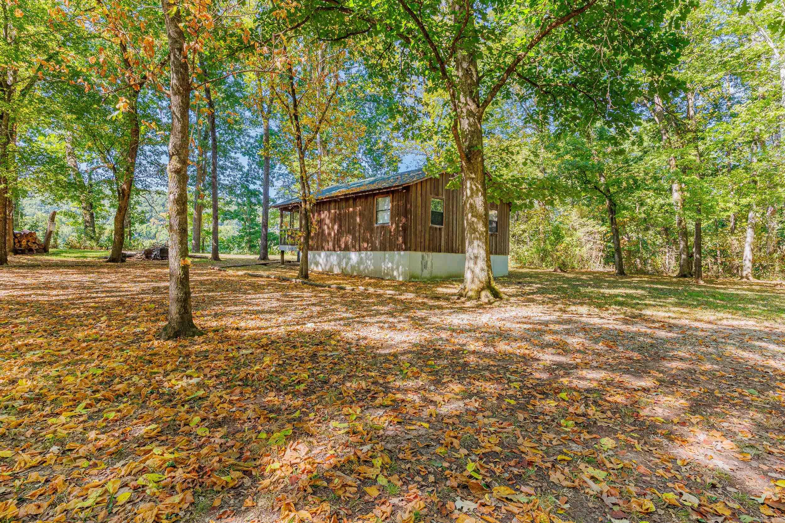1194 Sadieville  Calico Rock, AR