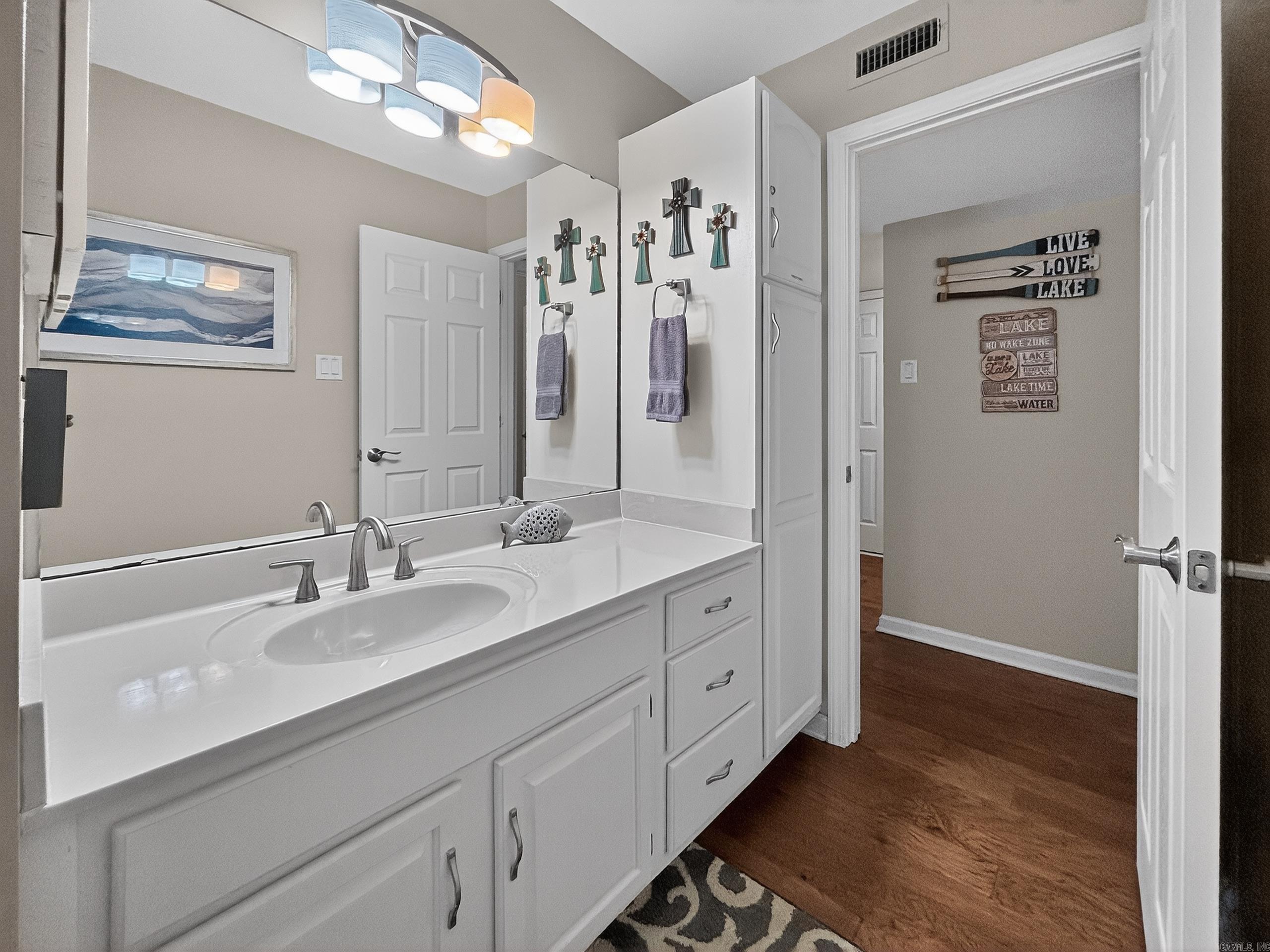 101 Long Island Dr  Hot Springs, AR