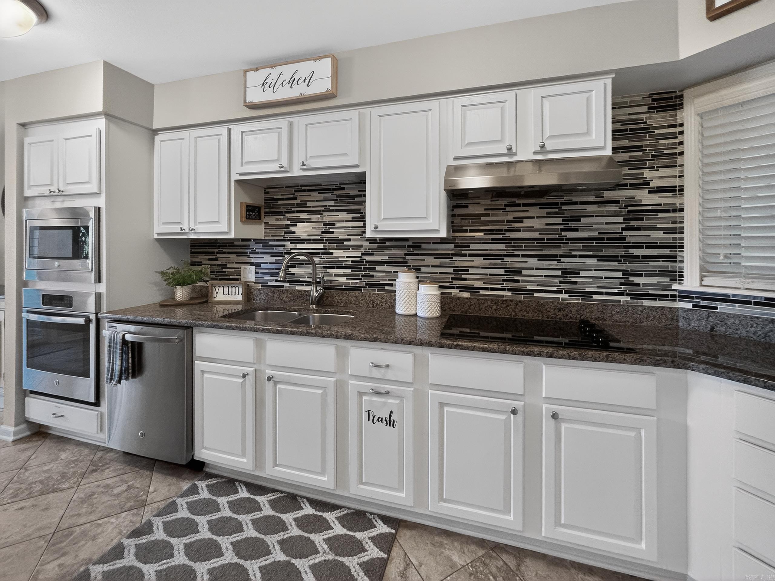 101 Long Island Dr  Hot Springs, AR