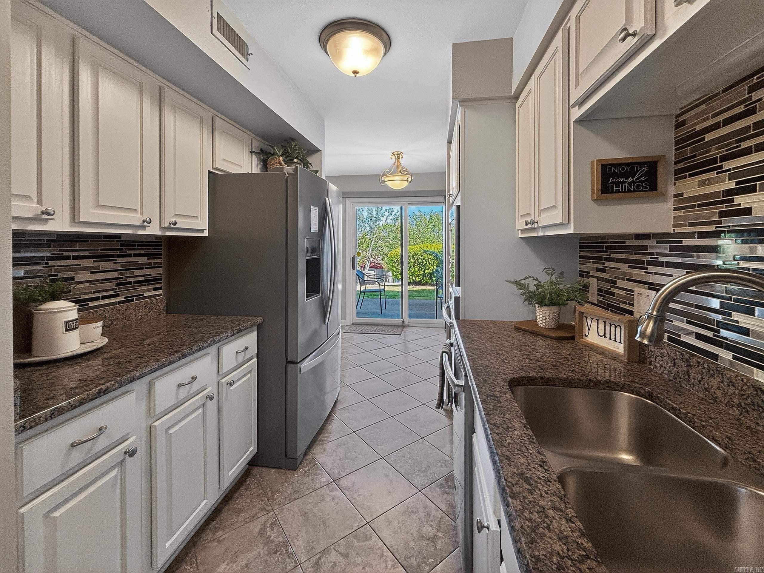 101 Long Island Dr  Hot Springs, AR