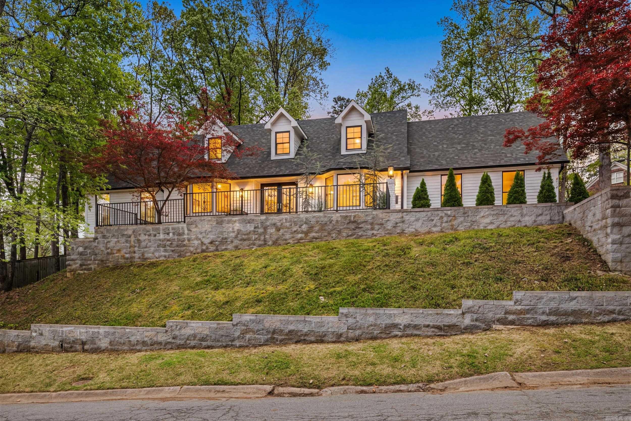 17 Foxhunt Trl  Little Rock, AR