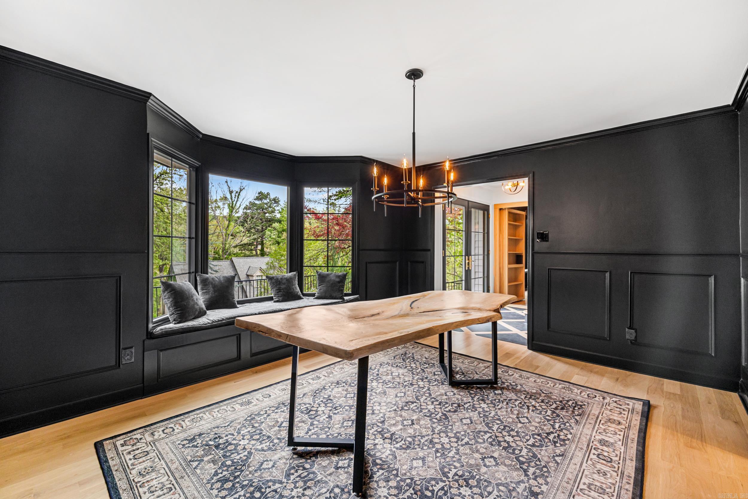 17 Foxhunt Trl  Little Rock, AR