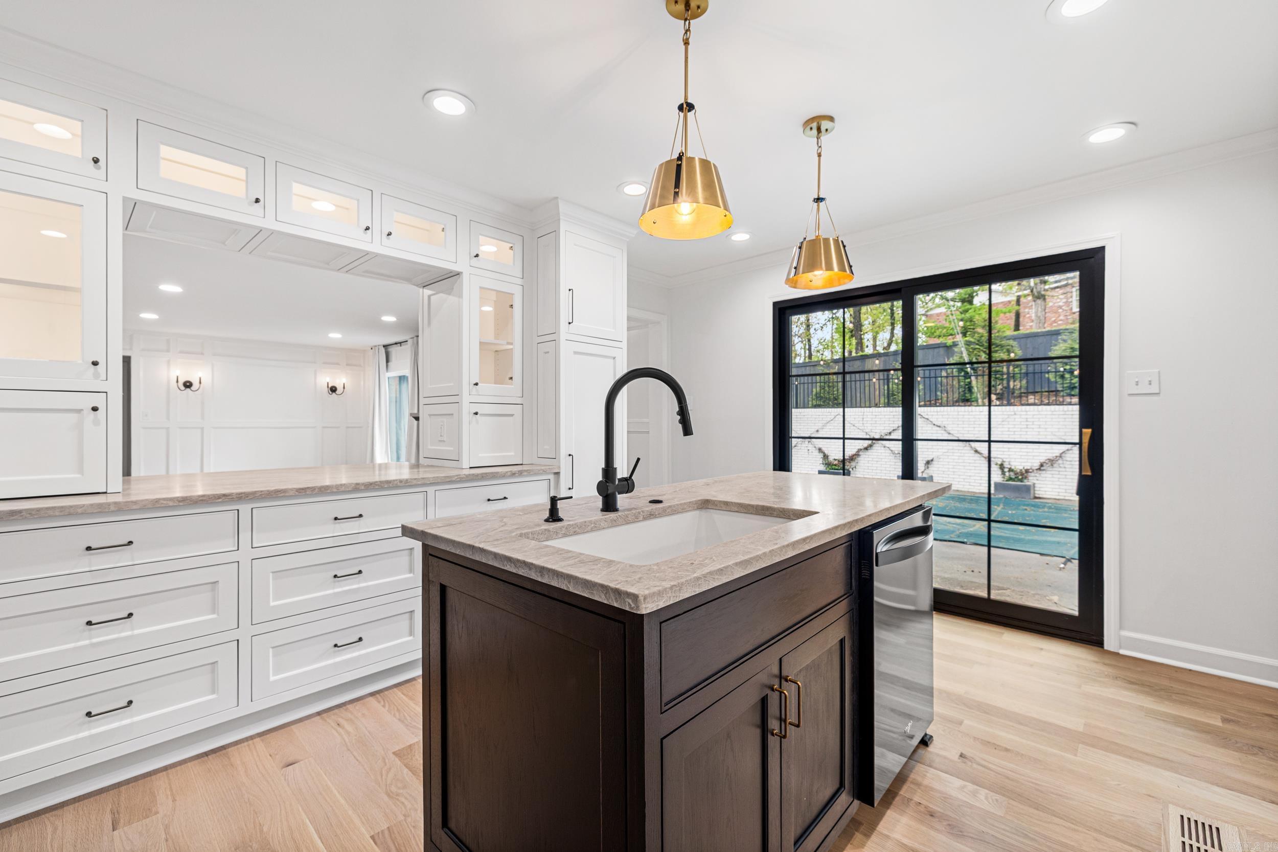 17 Foxhunt Trl  Little Rock, AR