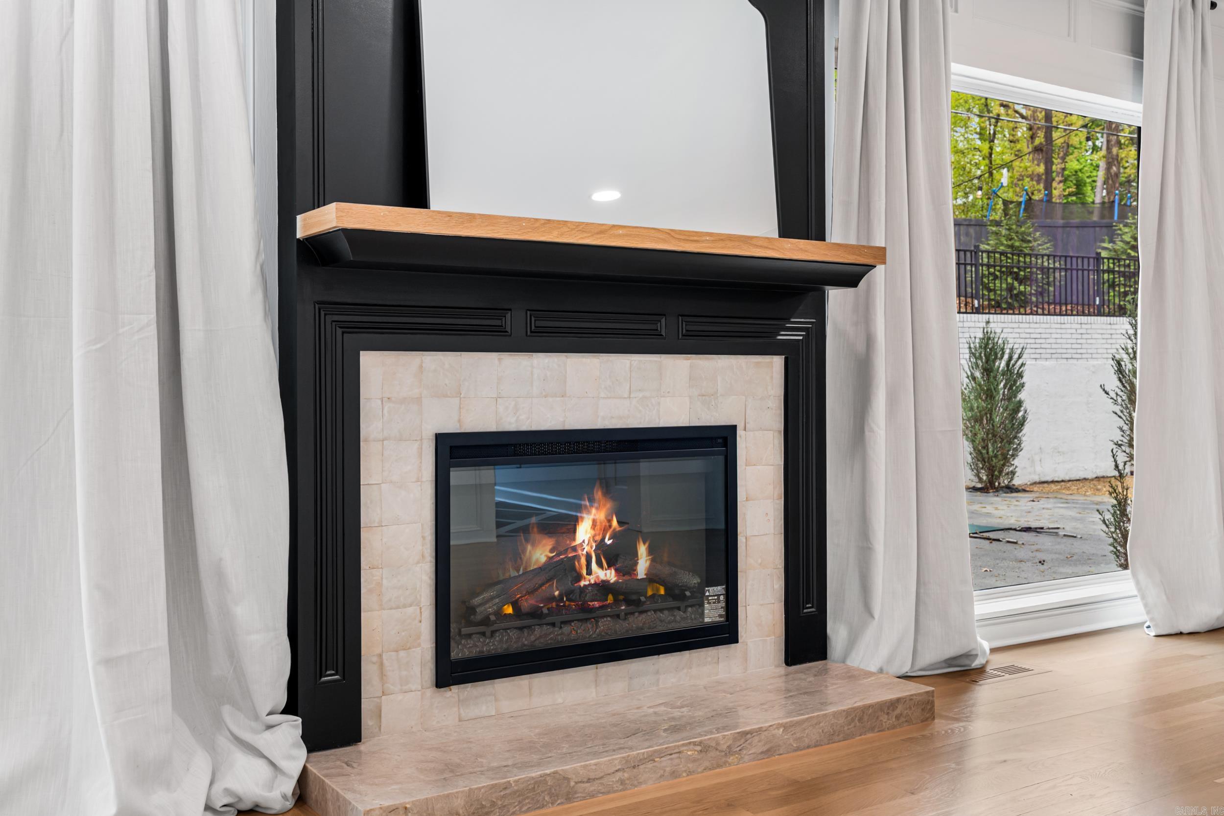 17 Foxhunt Trl  Little Rock, AR