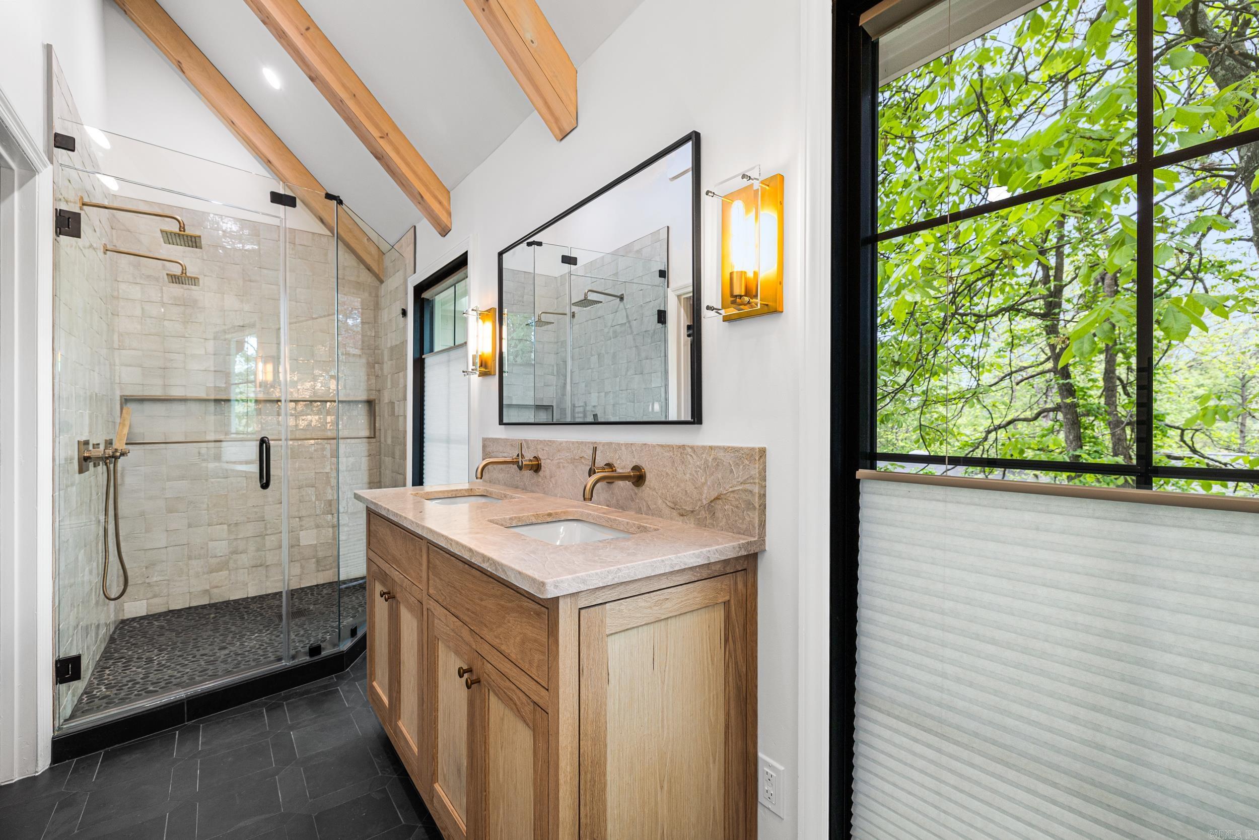 17 Foxhunt Trl  Little Rock, AR