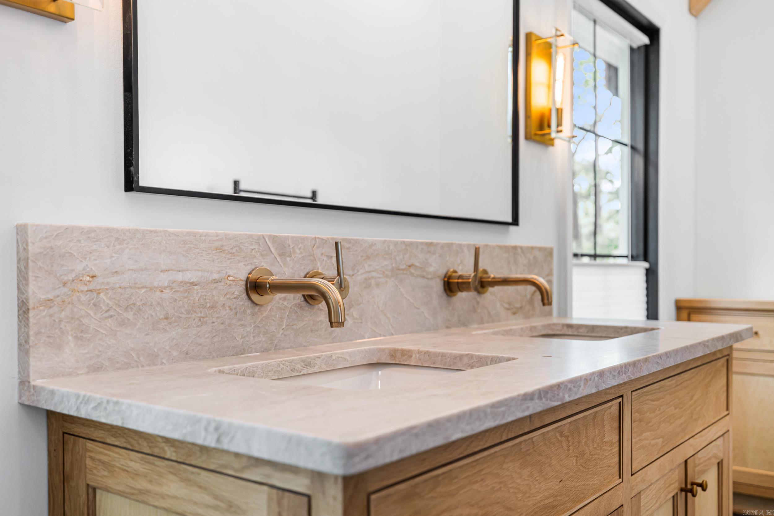 17 Foxhunt Trl  Little Rock, AR