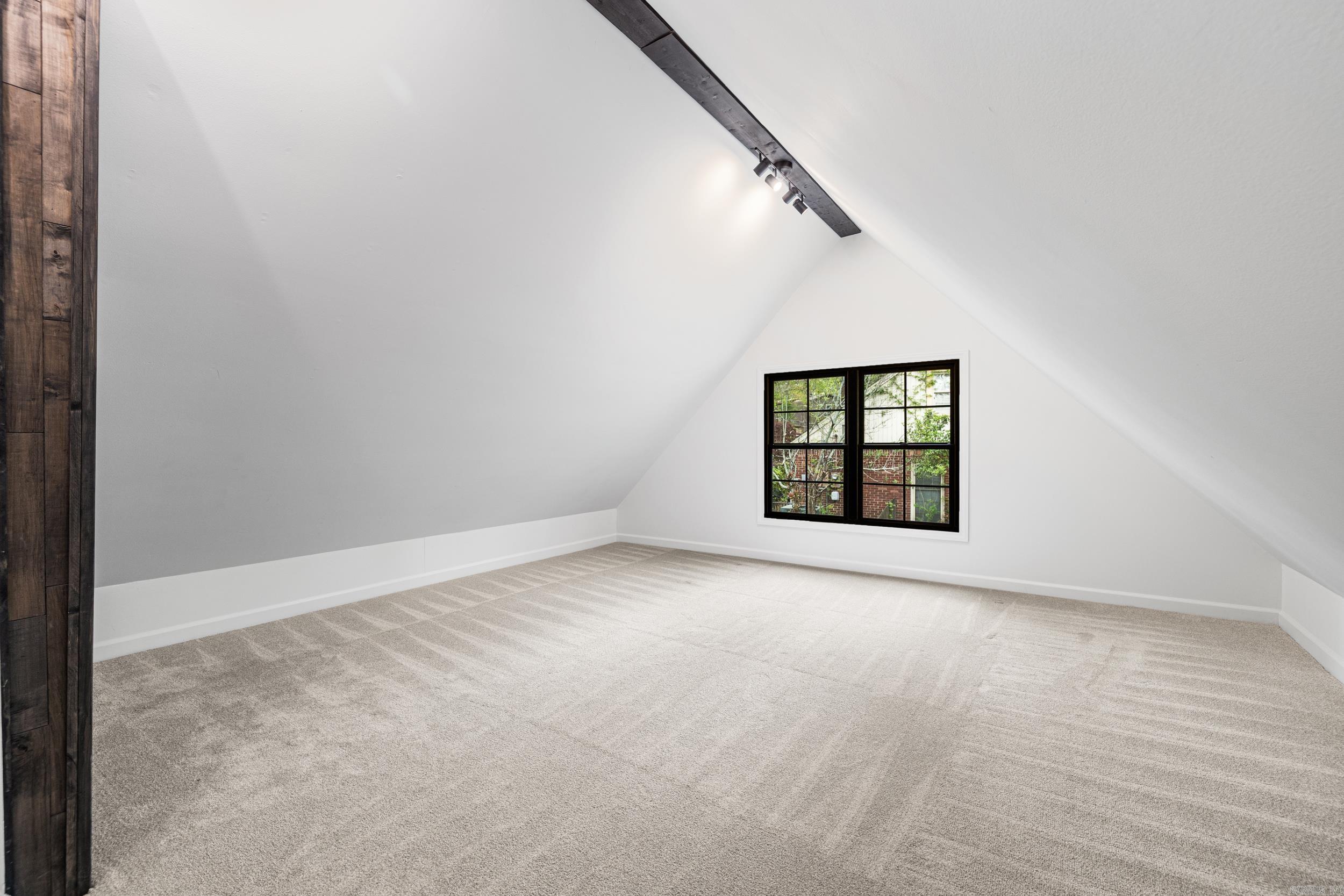 17 Foxhunt Trl  Little Rock, AR