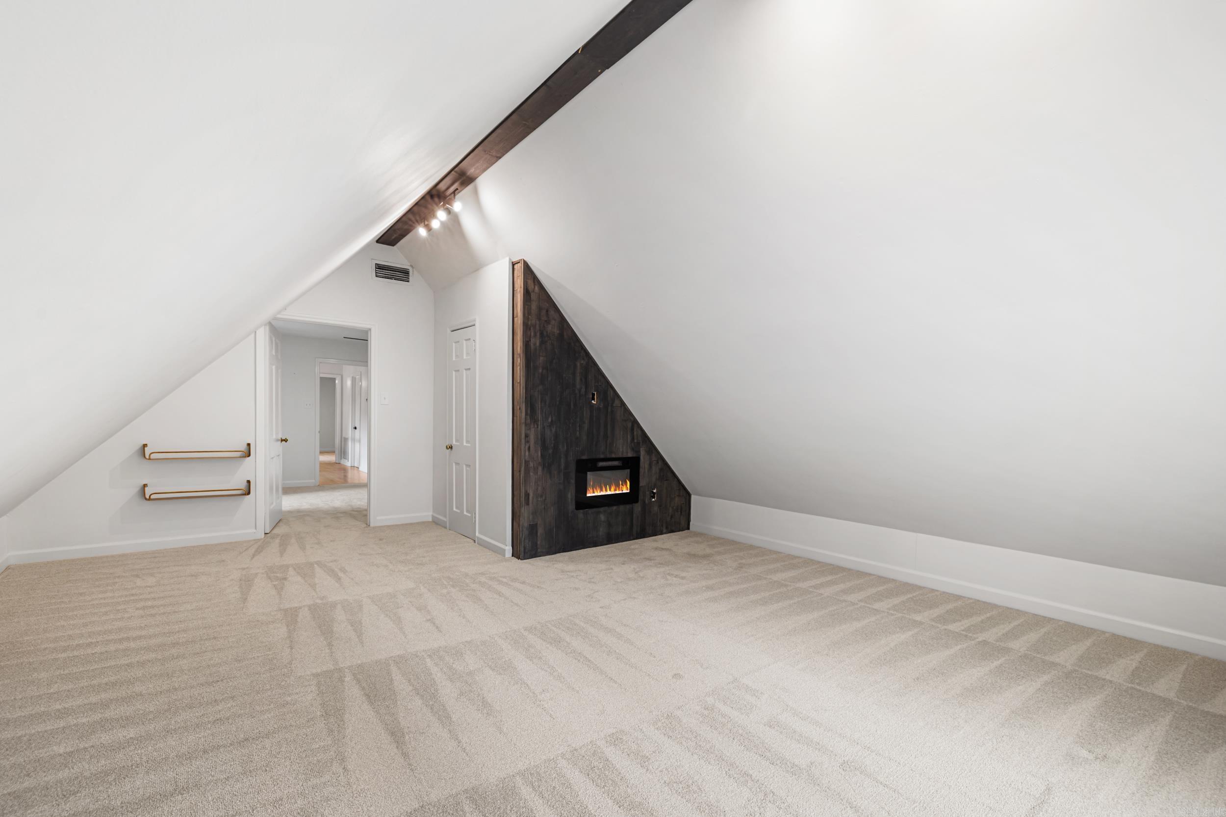 17 Foxhunt Trl  Little Rock, AR