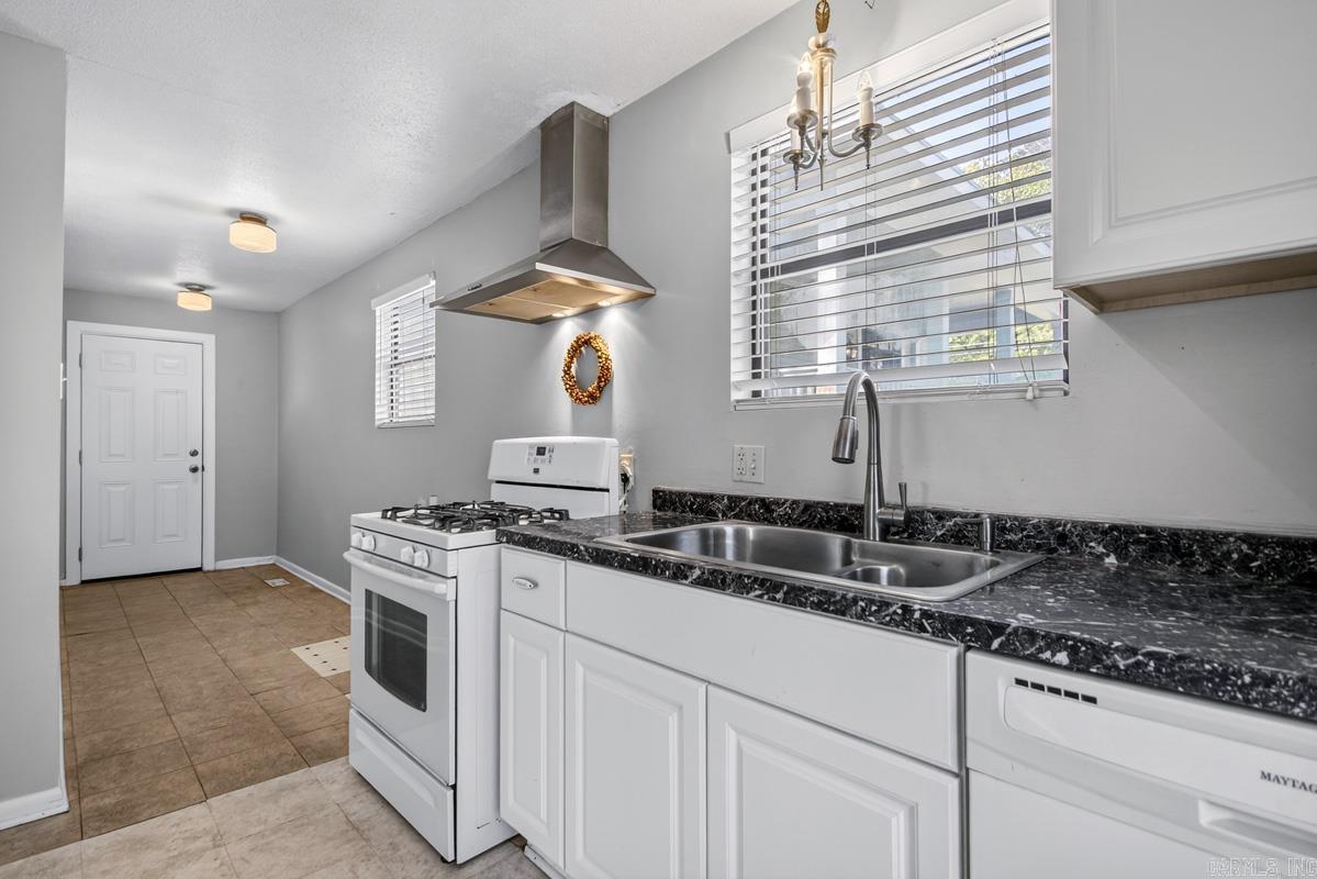 4319 Kenyon  Little Rock, AR