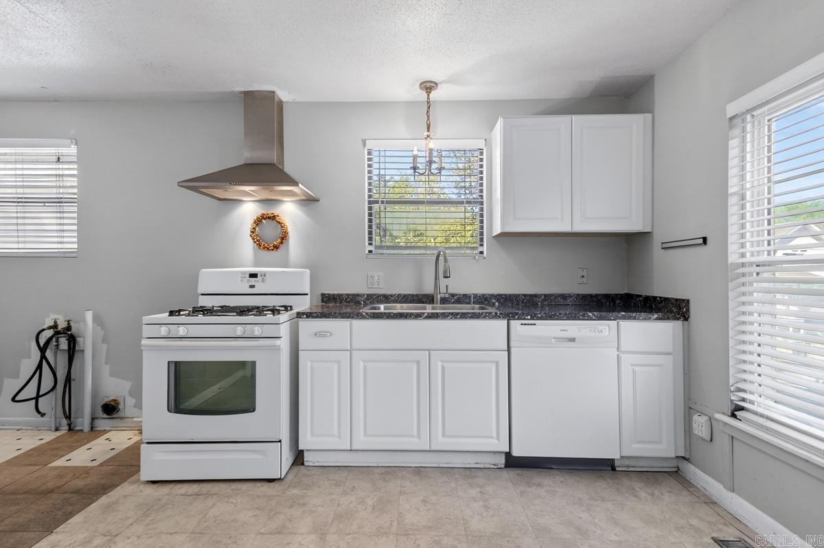 4319 Kenyon  Little Rock, AR