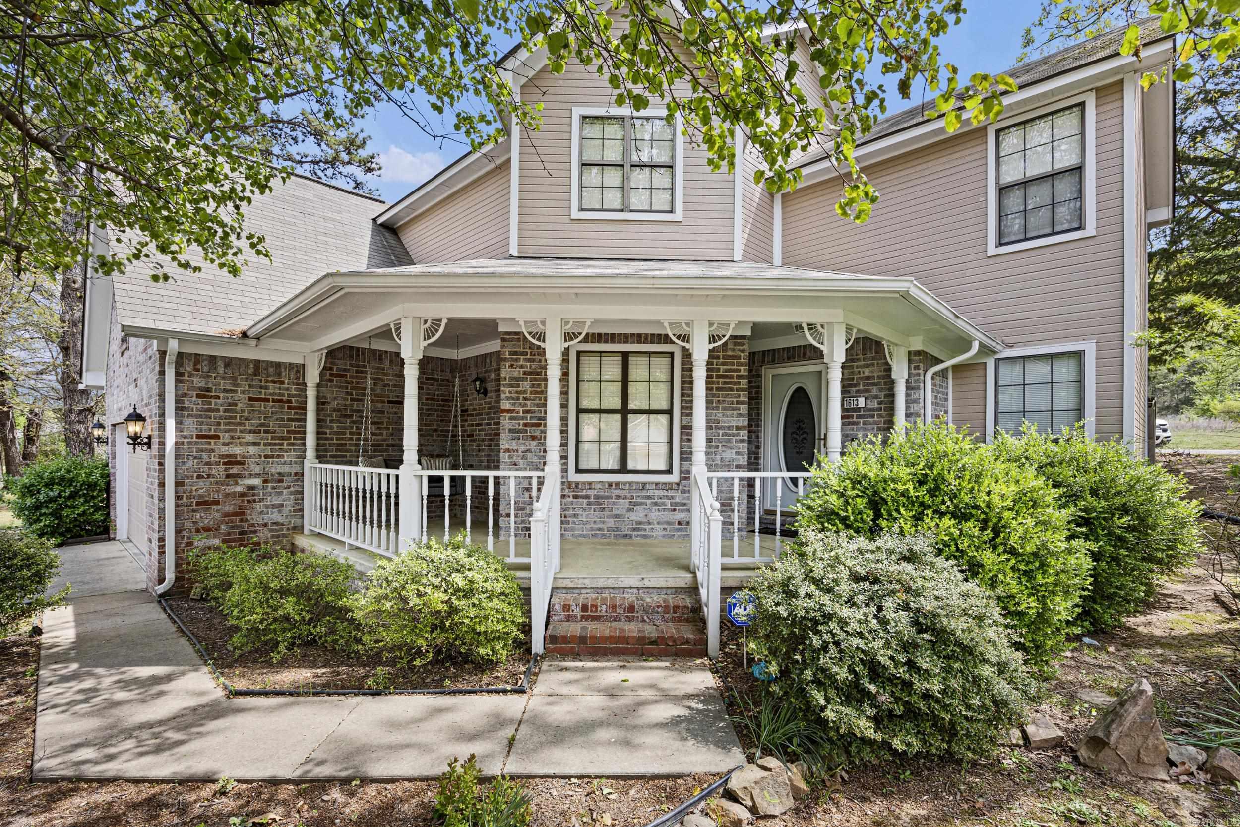 1613 Neptune Street  Russellville, AR