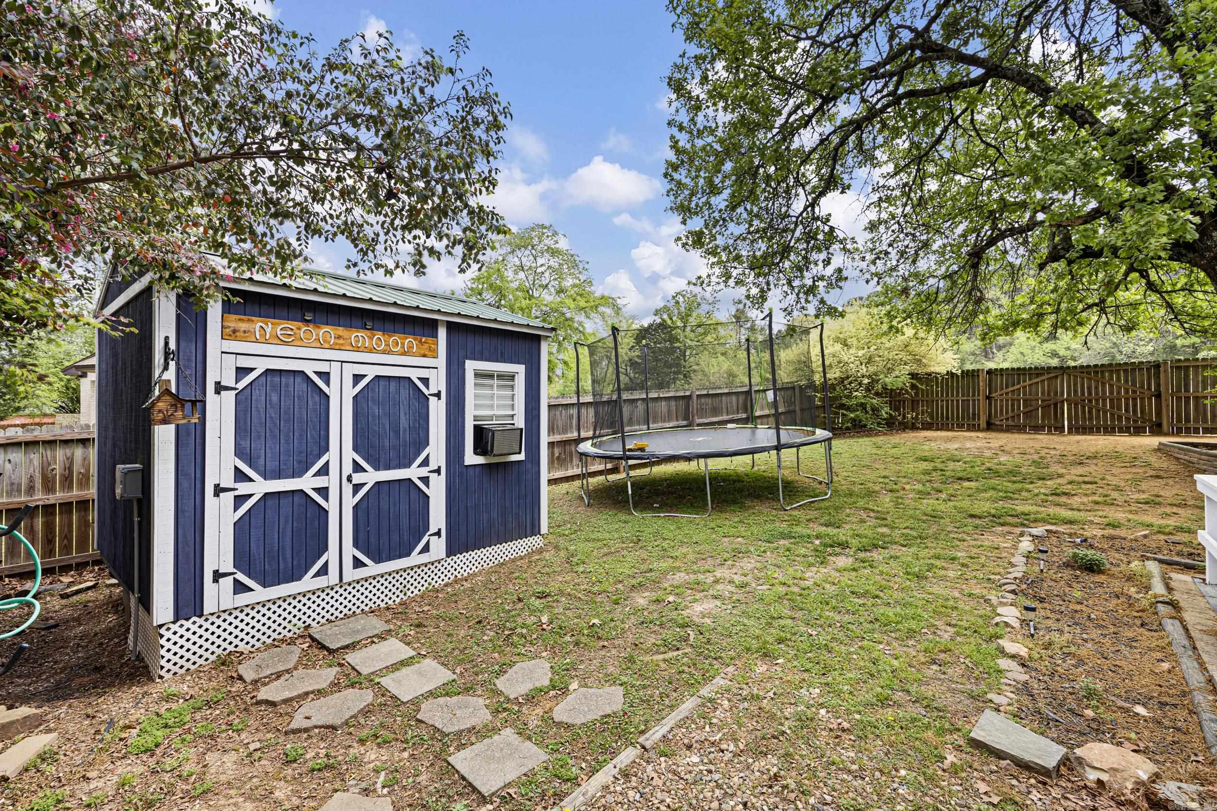 1613 Neptune Street  Russellville, AR