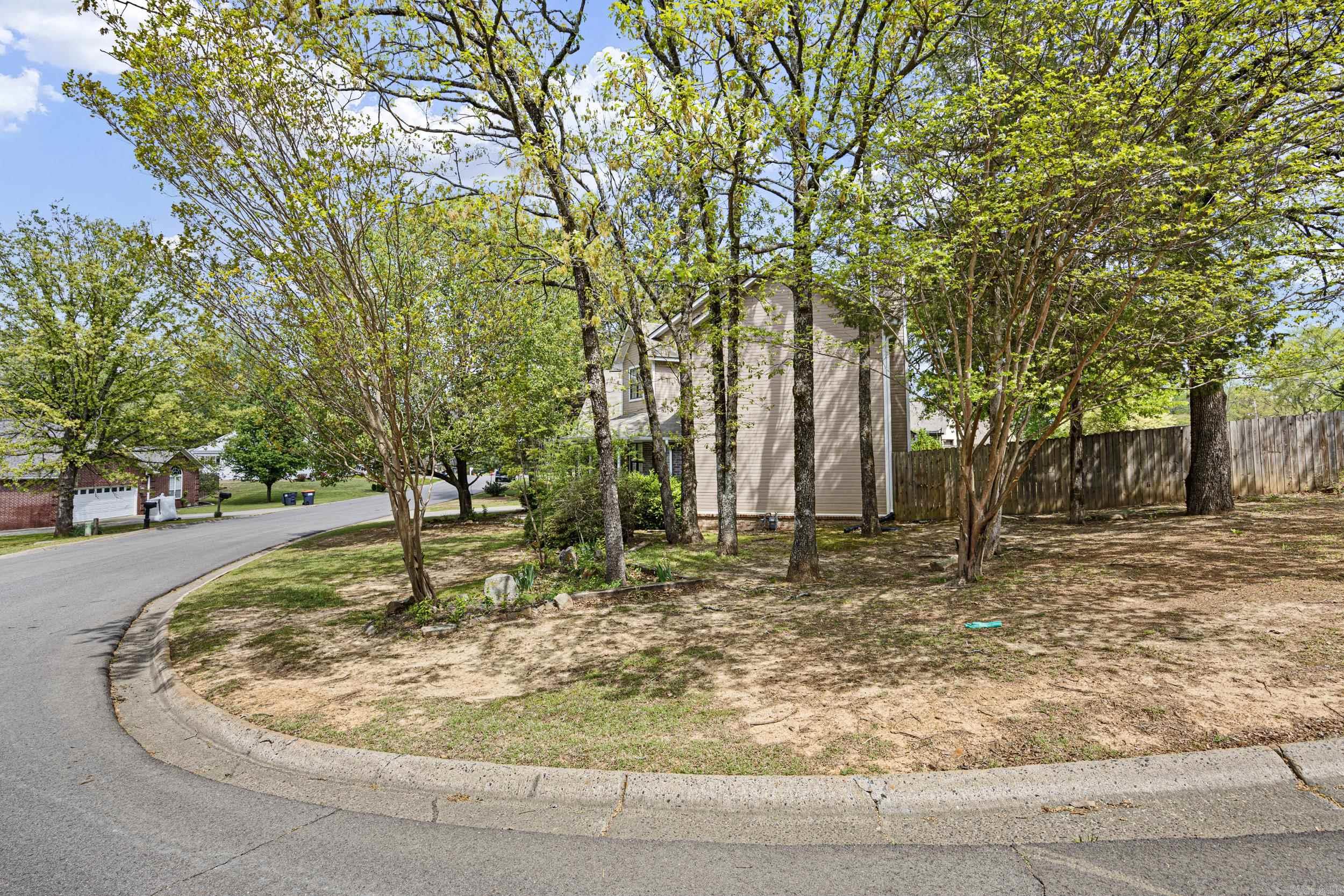 1613 Neptune Street  Russellville, AR