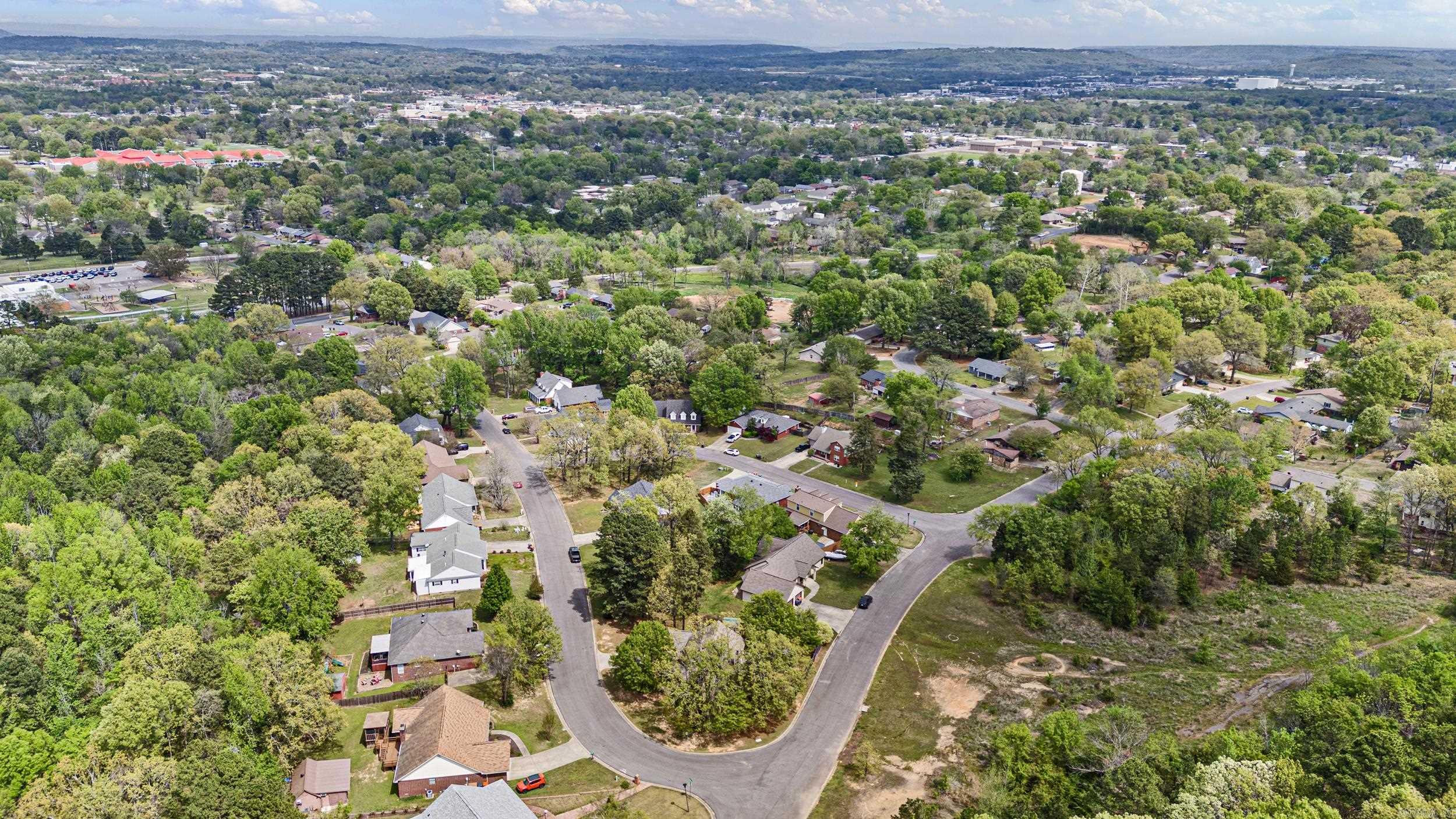 1613 Neptune Street  Russellville, AR