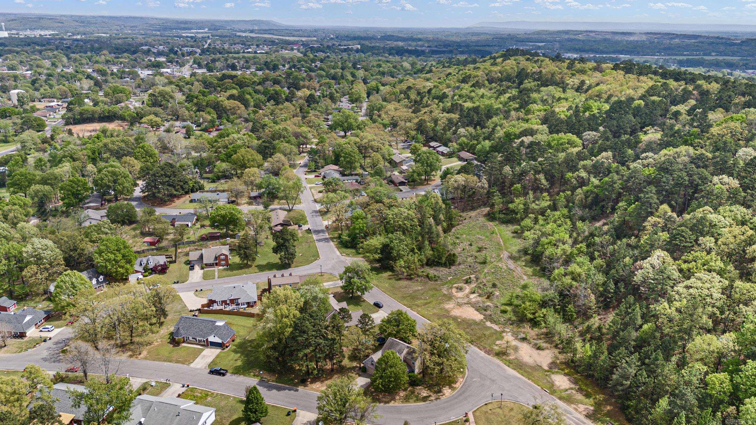 1613 Neptune Street  Russellville, AR