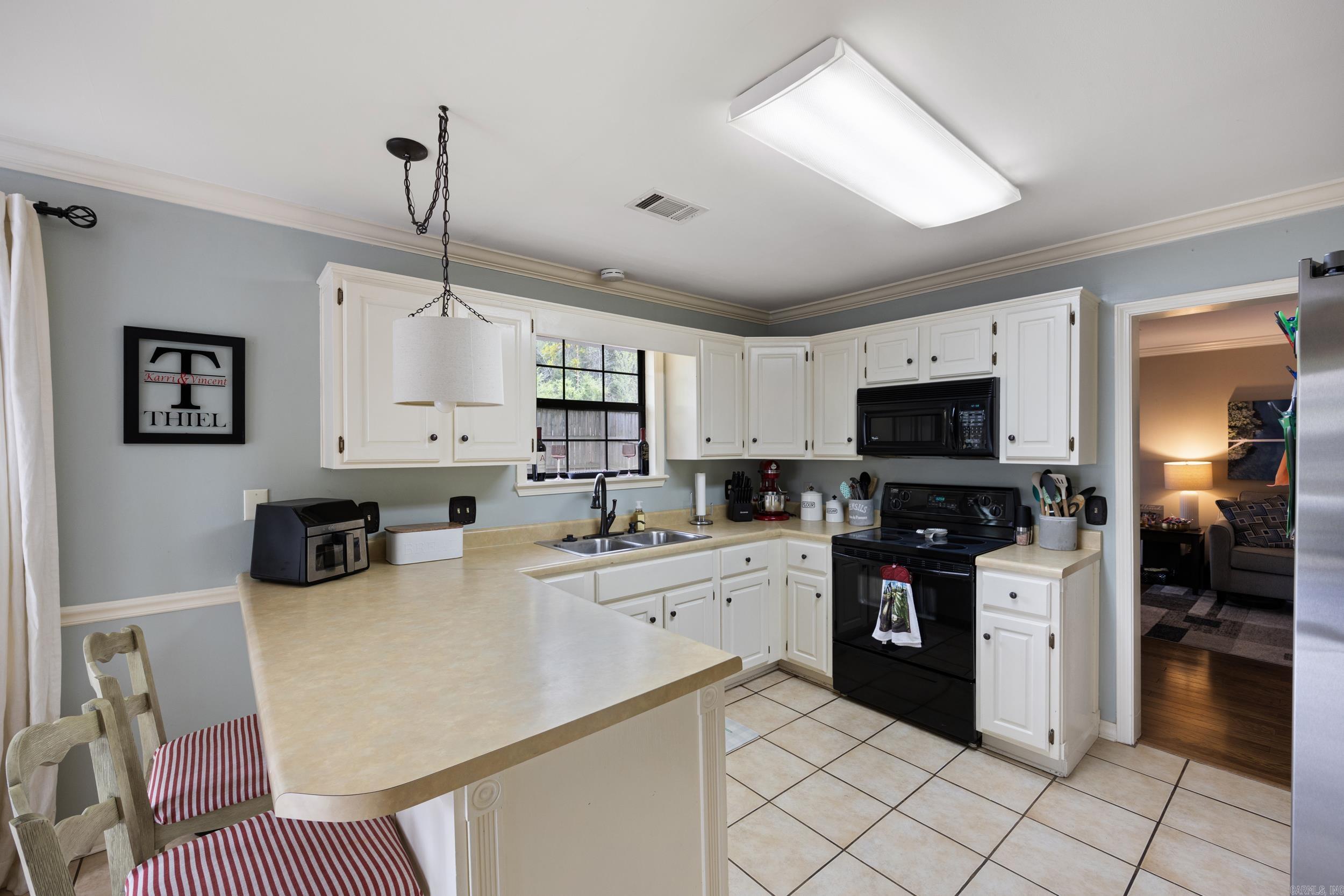 1613 Neptune Street  Russellville, AR