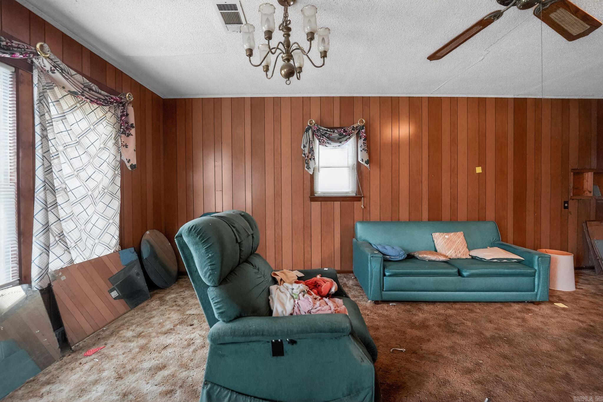 2437 Lakeshore  Lake Village, AR