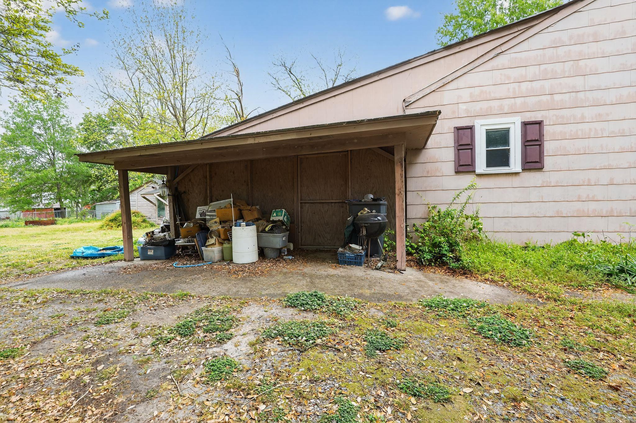 2437 Lakeshore  Lake Village, AR