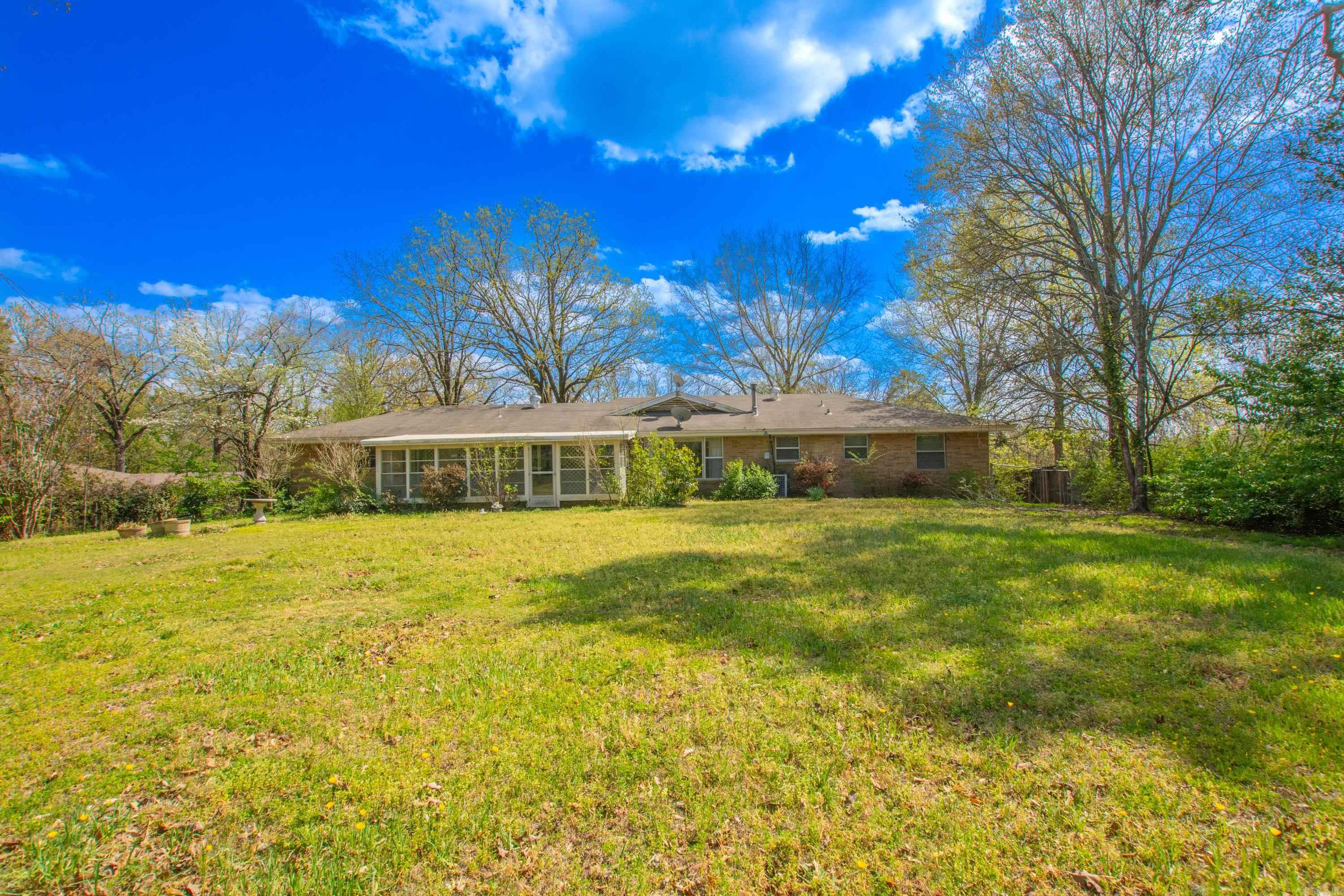 12 Wingate Dr  Little Rock, AR