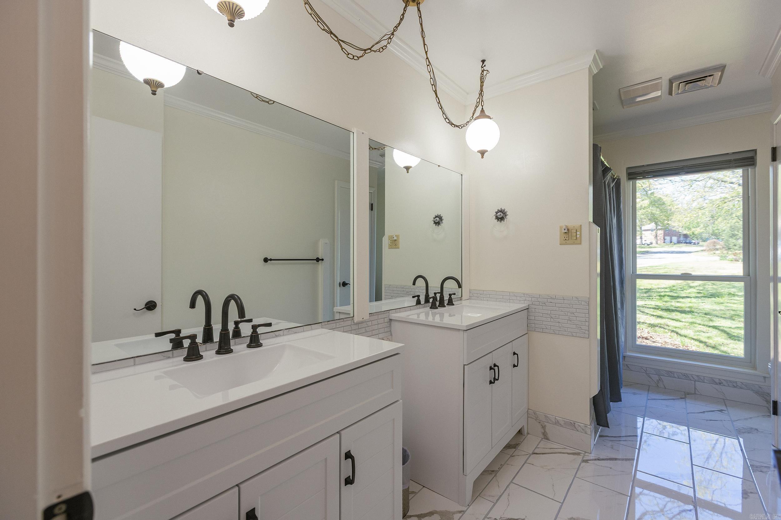 6500 Curry  North Little Rock, AR