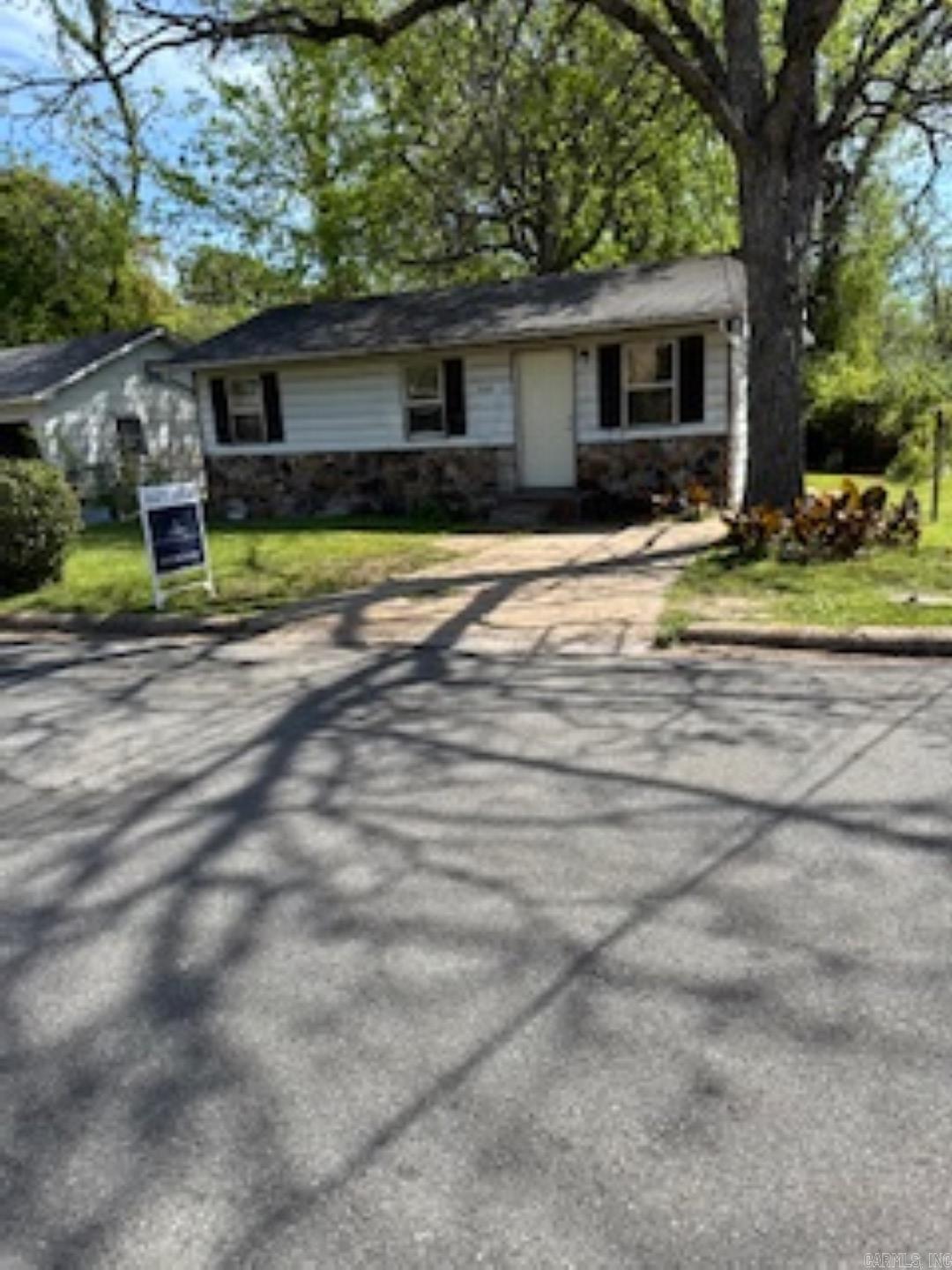 527 Carver Ave  Camden, AR