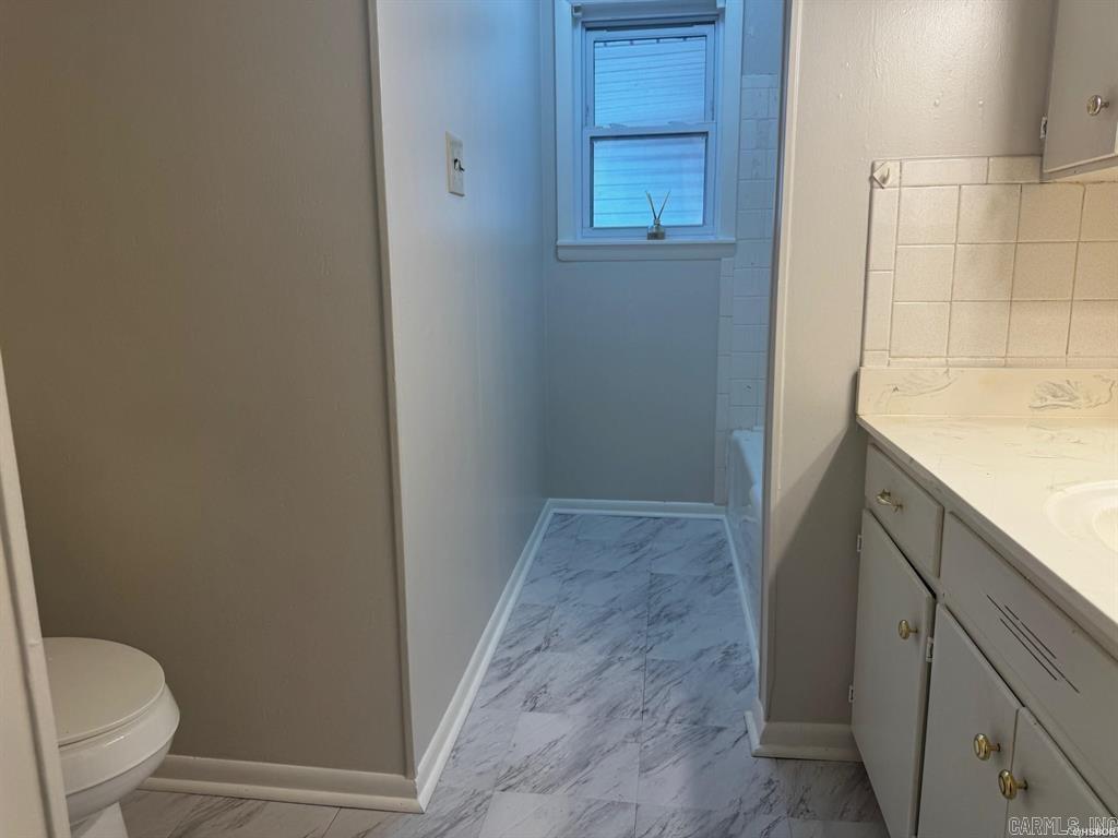 307 & 311 Carpenter Dam  Hot Springs, AR