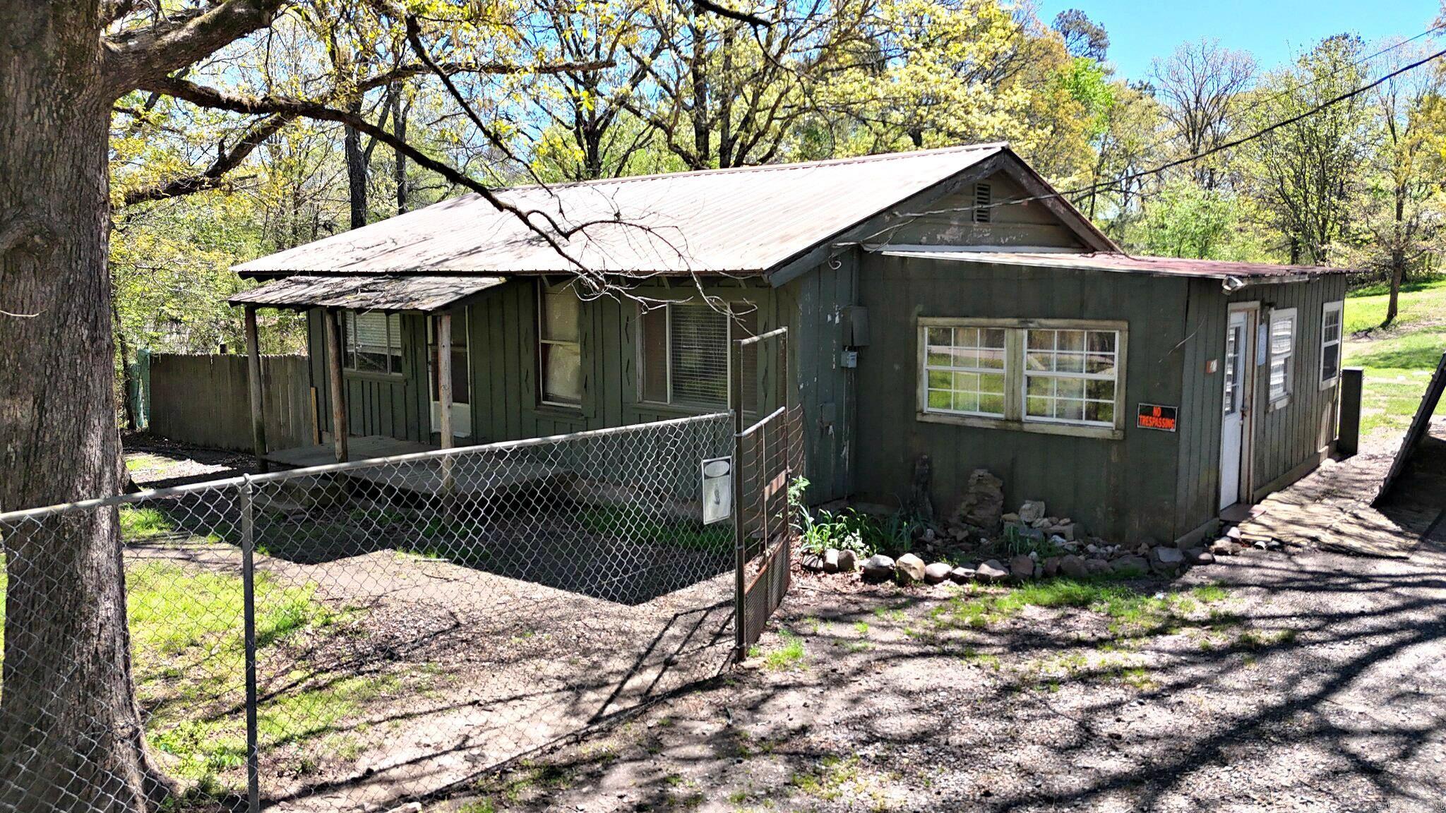 118 Polk Road 76 E  Mena, AR