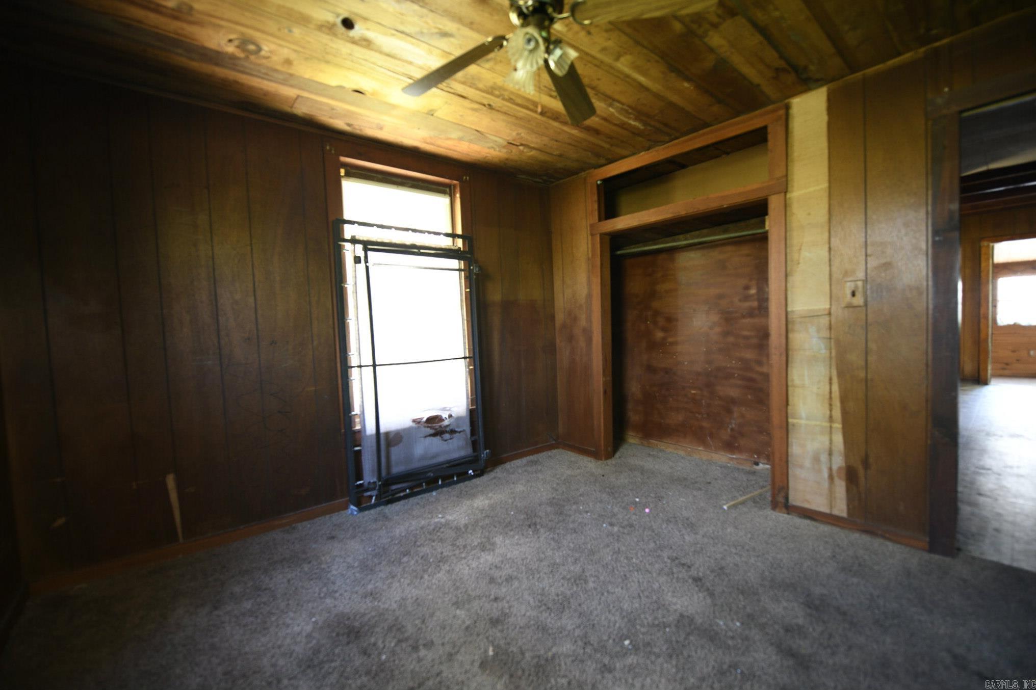 118 Polk Road 76 E  Mena, AR