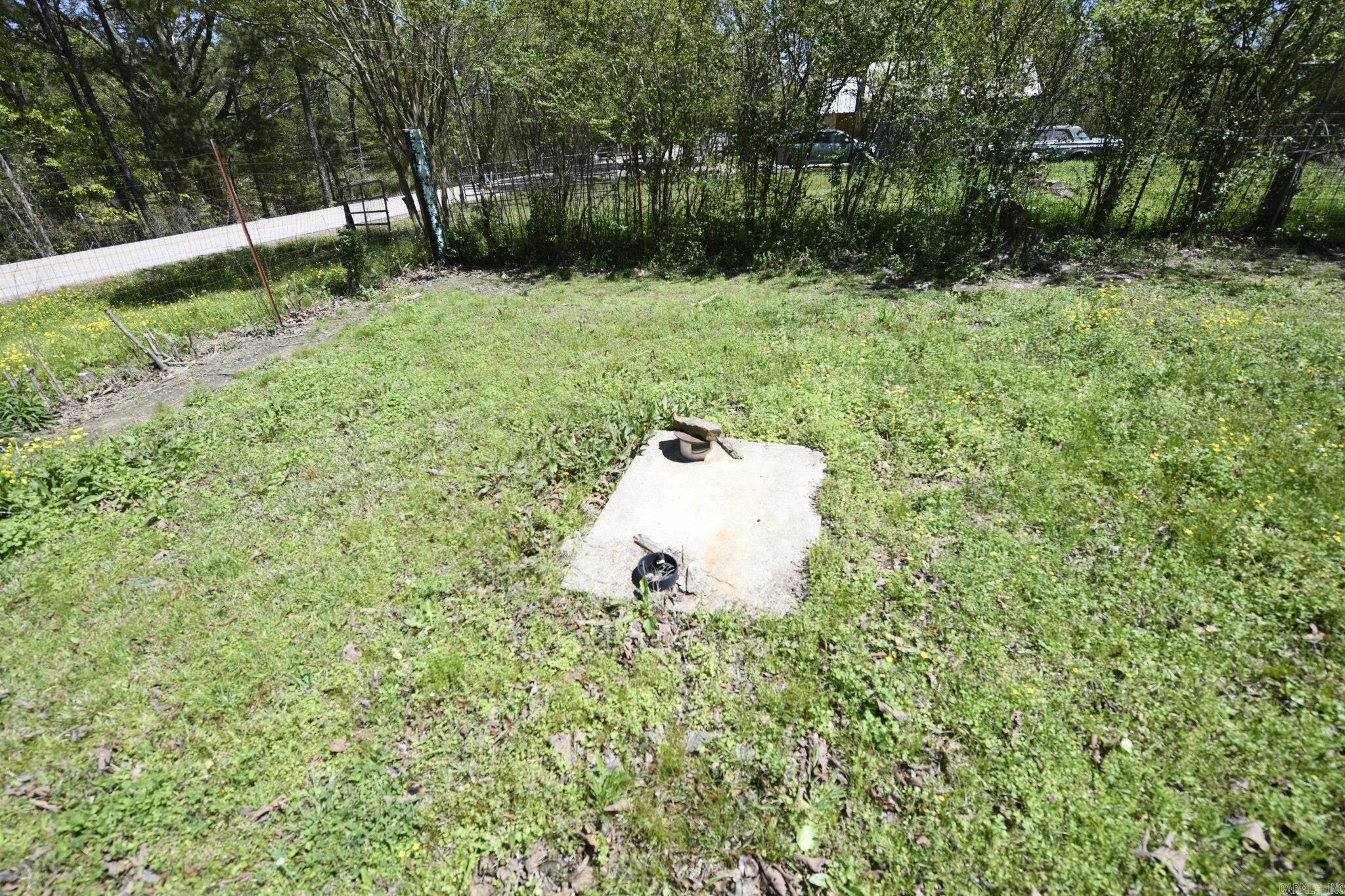 118 Polk Road 76 E  Mena, AR