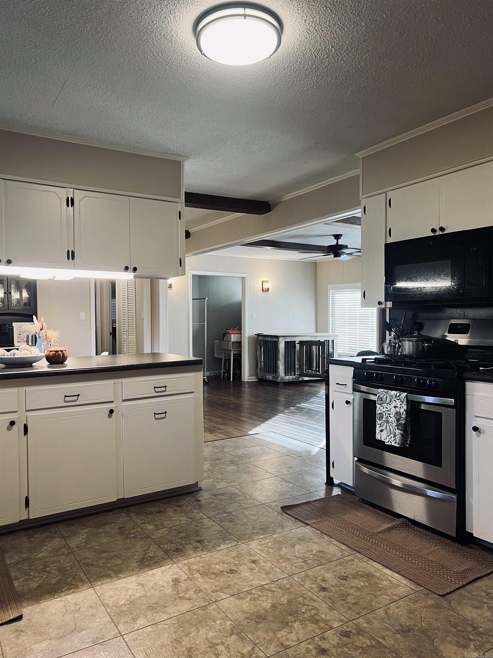 814 N Slemons  Monticello, AR