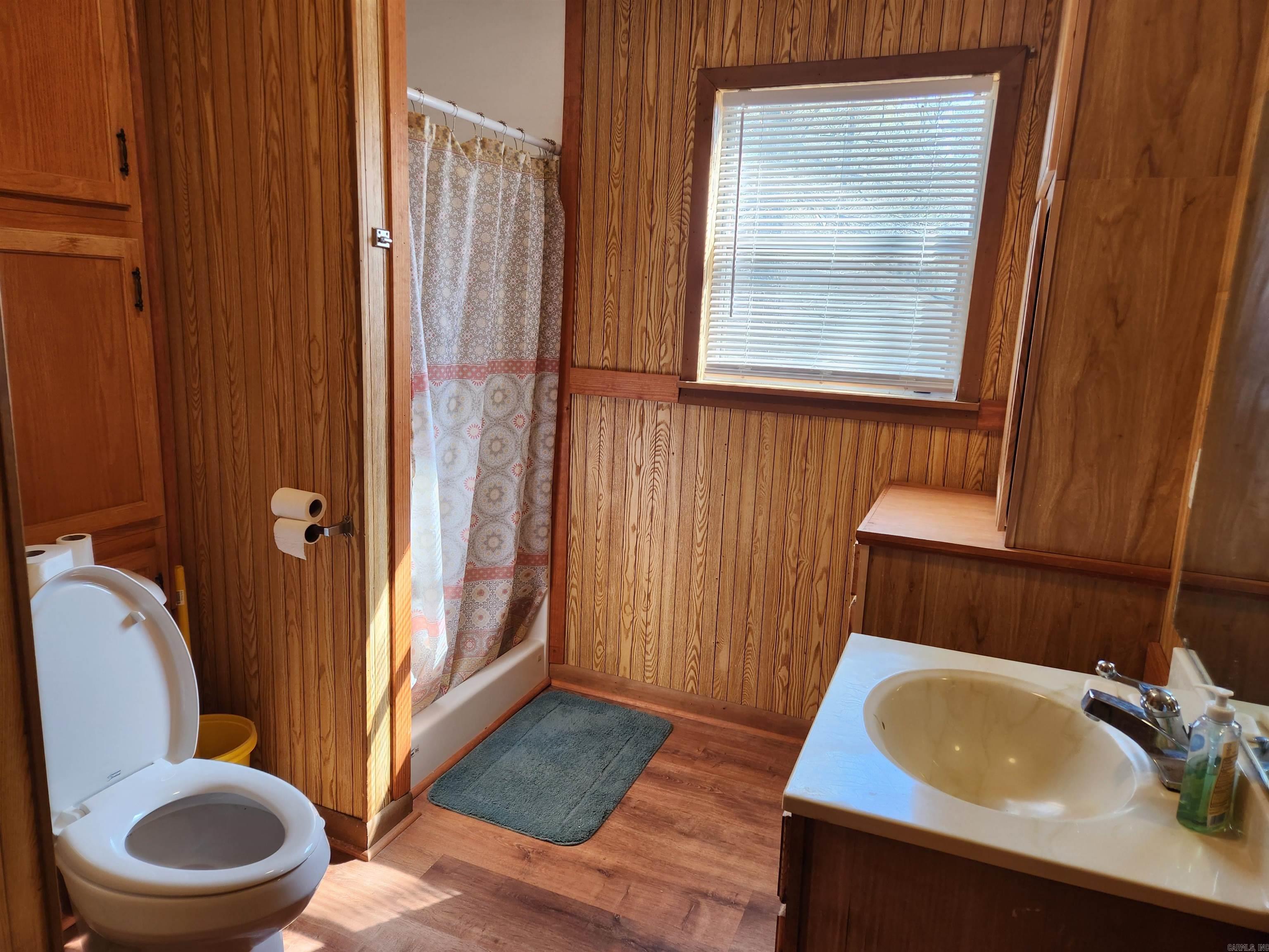 6194 Cane Creek  Star City, AR