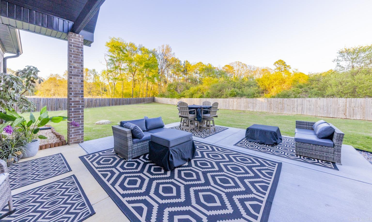 6020 Centark  Alexander, AR