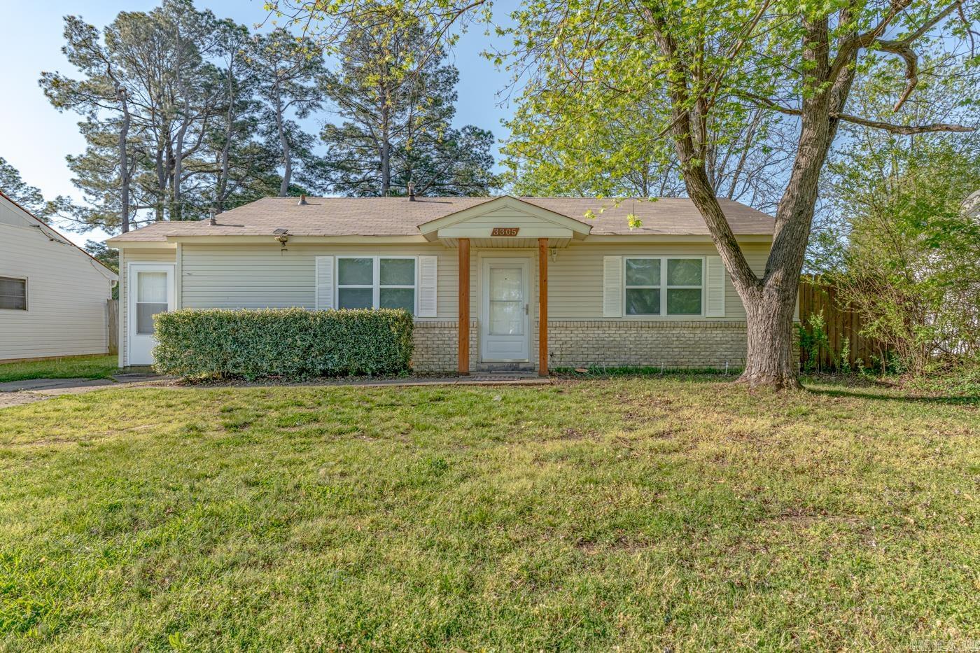 3305 Fairview Dr  Jonesboro, AR