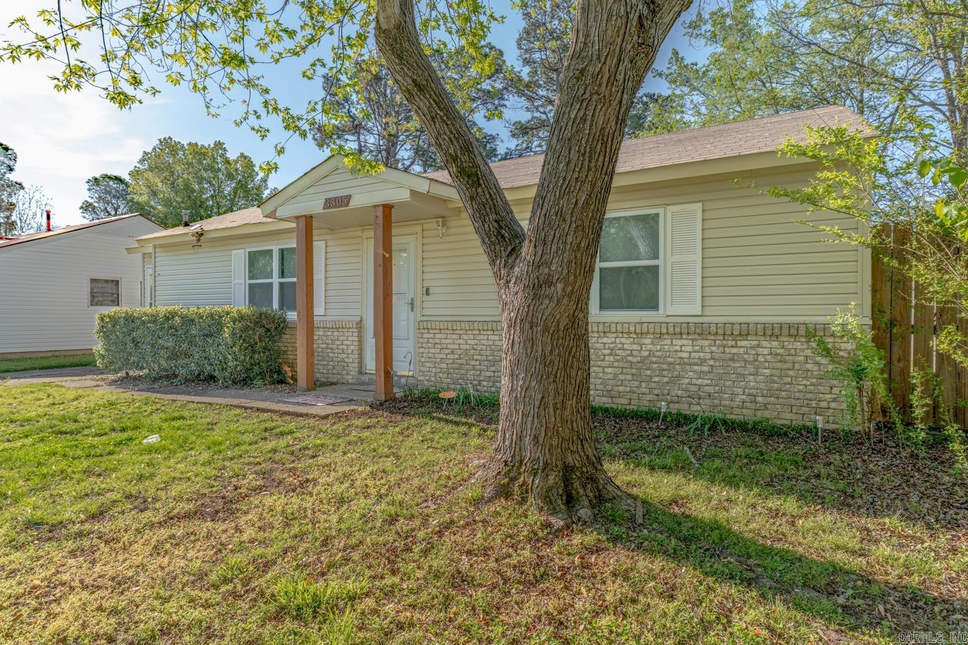 3305 Fairview Dr  Jonesboro, AR