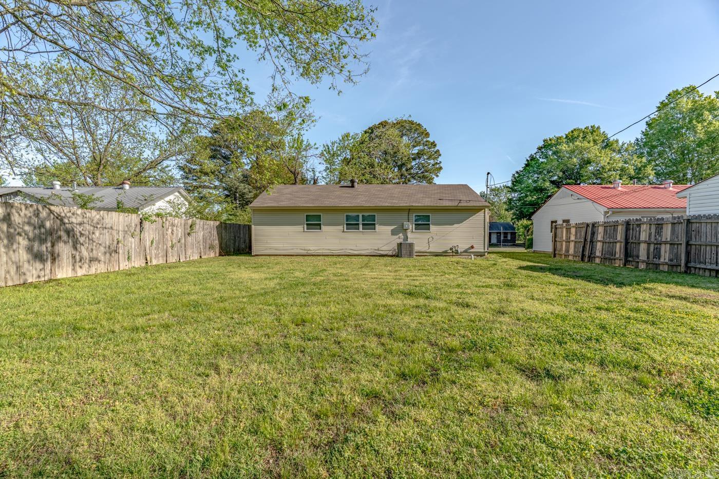 3305 Fairview Dr  Jonesboro, AR