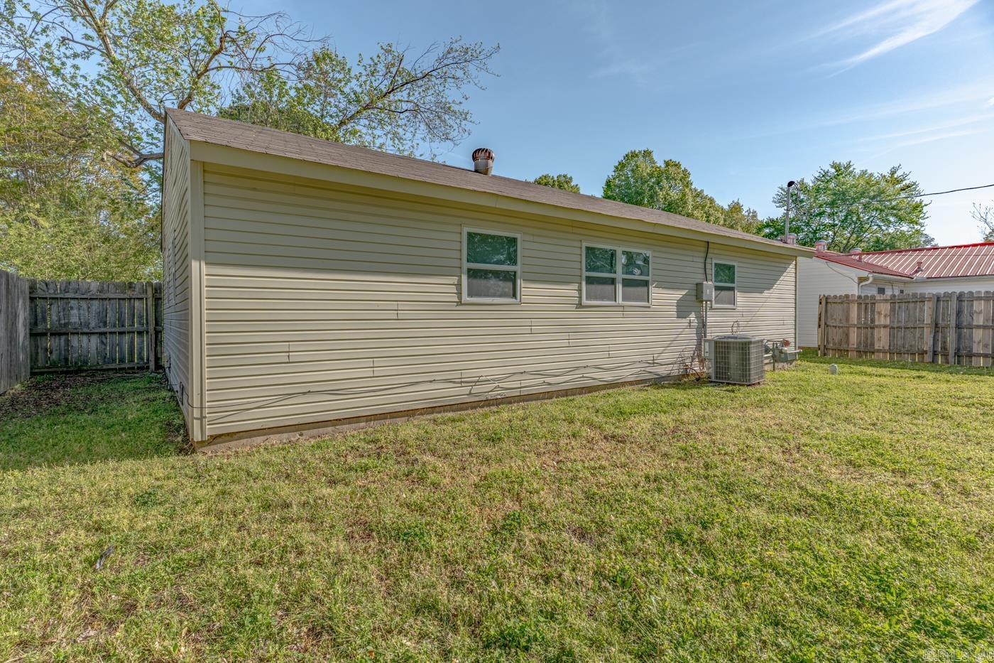 3305 Fairview Dr  Jonesboro, AR